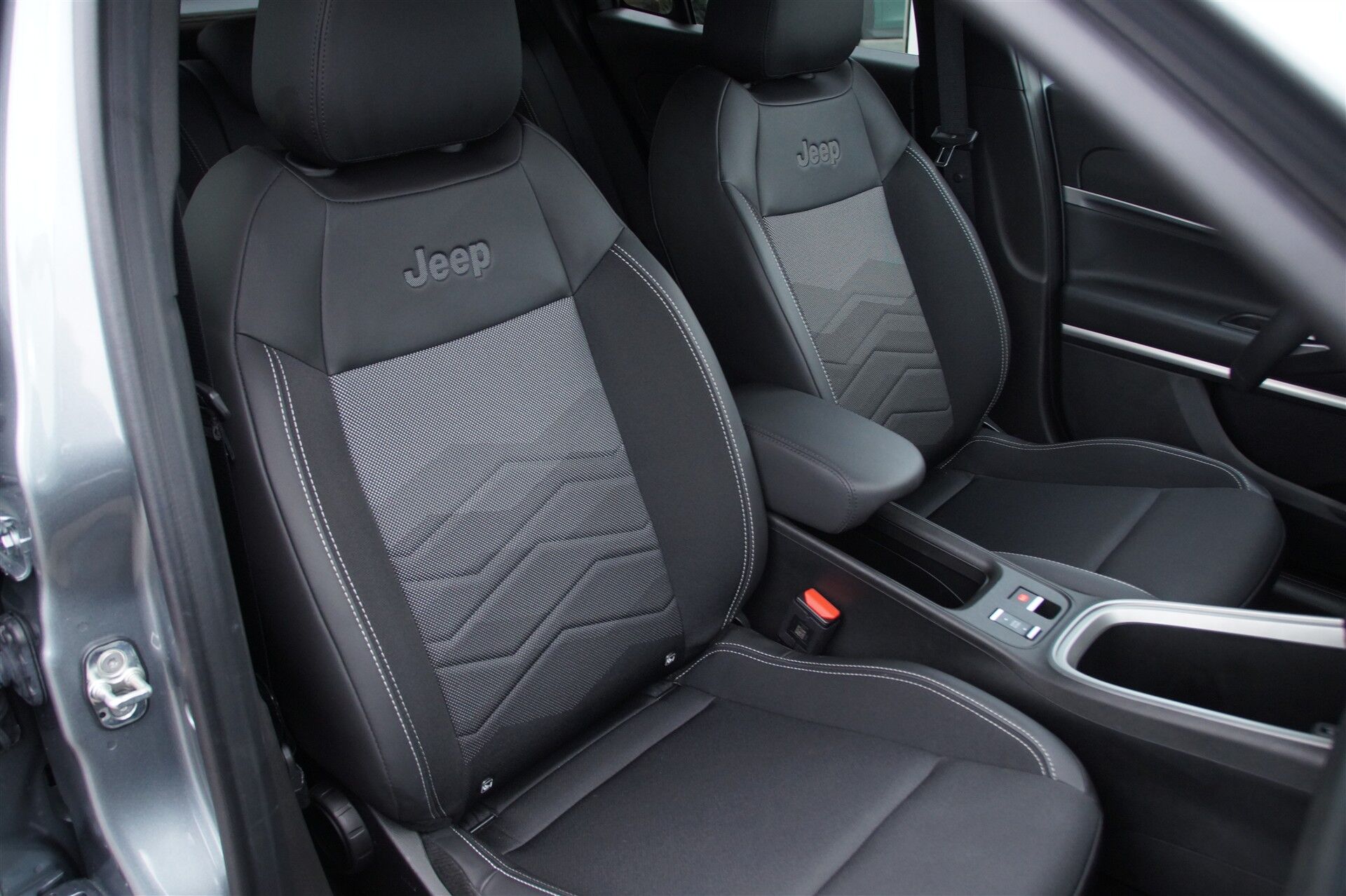 Billede af Jeep Avenger EL Summit 156HK 5d Aut.