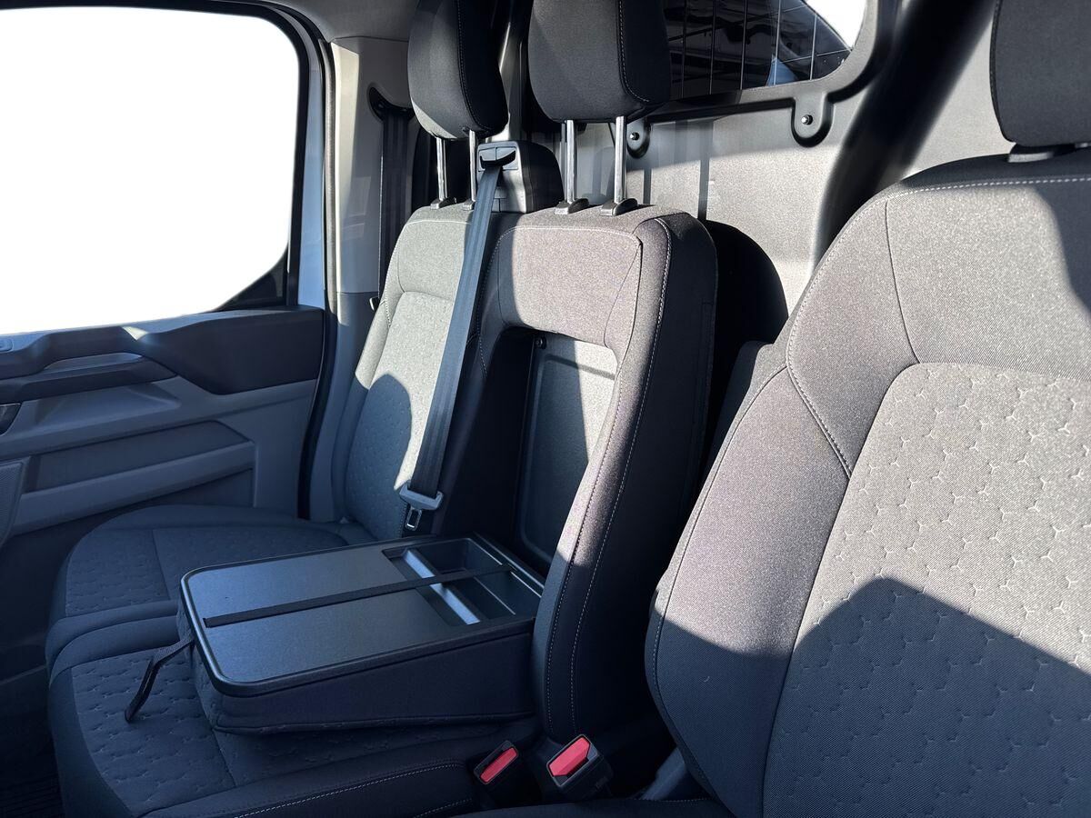 Billede af Ford Transit Custom 320 L2H1 2,0 EcoBlue Limited 170HK Van 8g Aut.