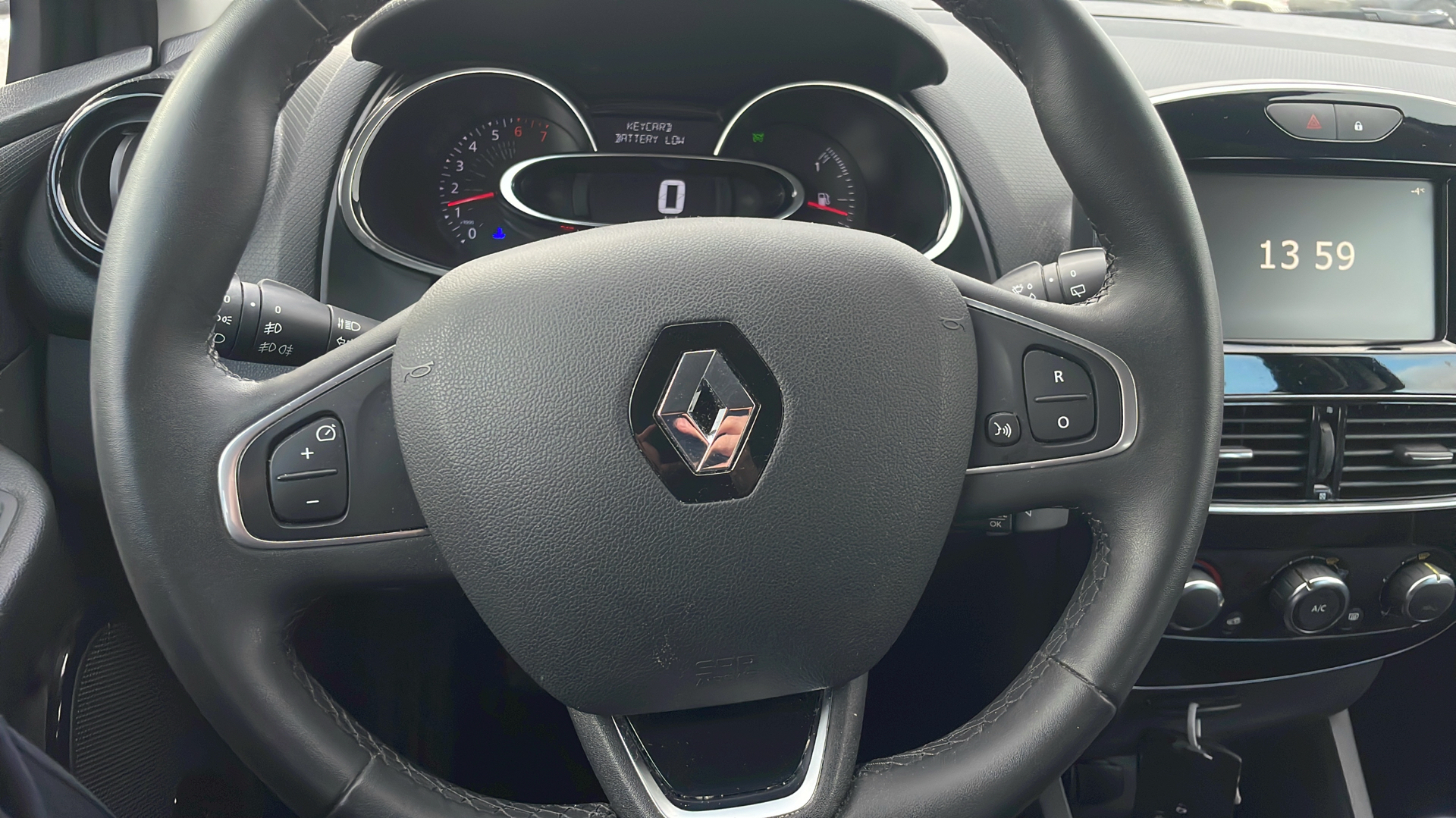 Billede af Renault Clio Sport Tourer 0,9 Energy TCe Zen 90HK Stc