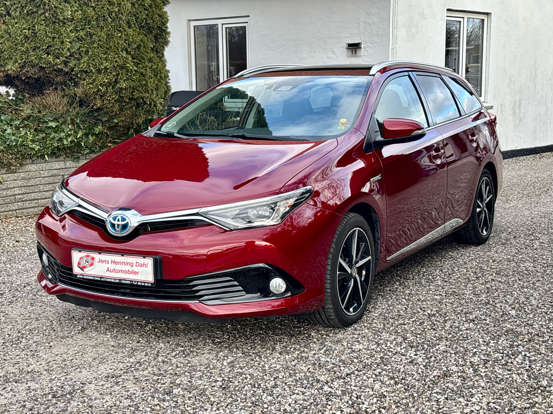 Billede af Toyota Auris Touring Sports 1,8 Hybrid Spirit 136HK Stc Aut.