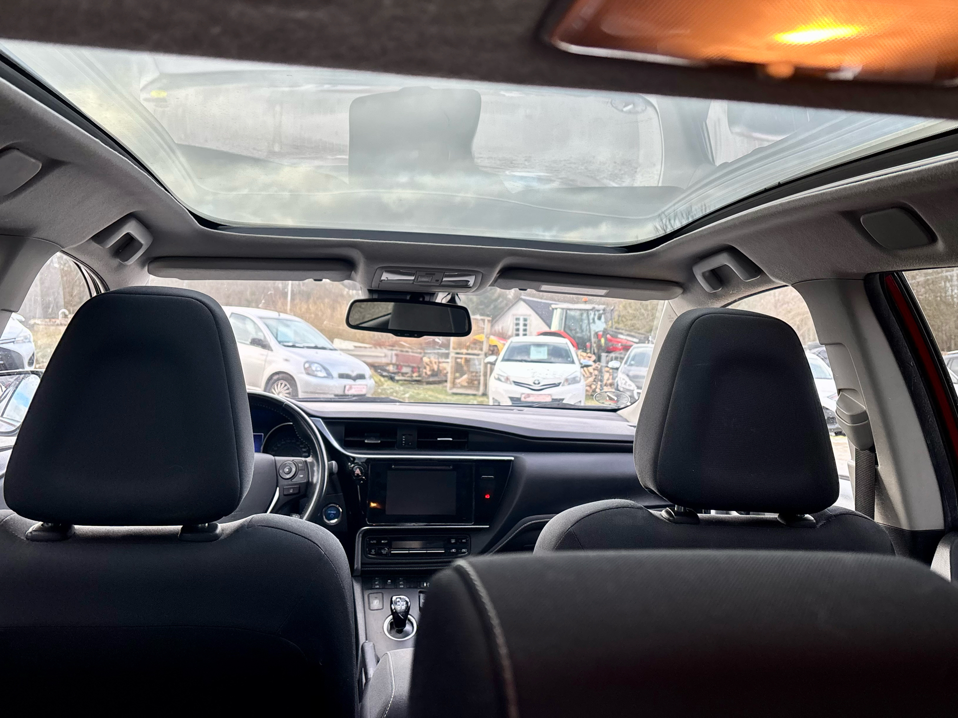 Billede af Toyota Auris Touring Sports 1,8 Hybrid Spirit 136HK Stc Aut.