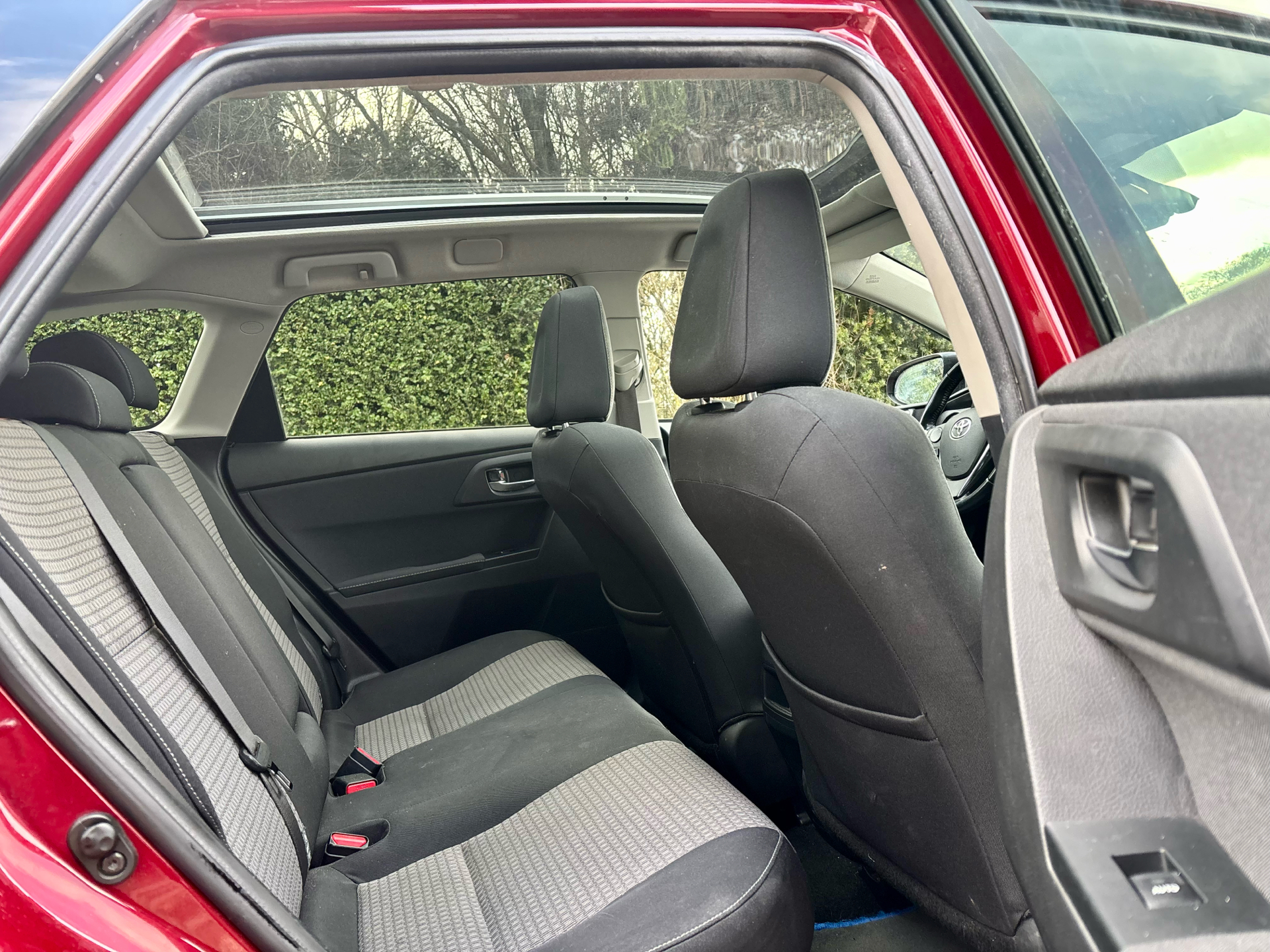 Billede af Toyota Auris Touring Sports 1,8 Hybrid Spirit 136HK Stc Aut.