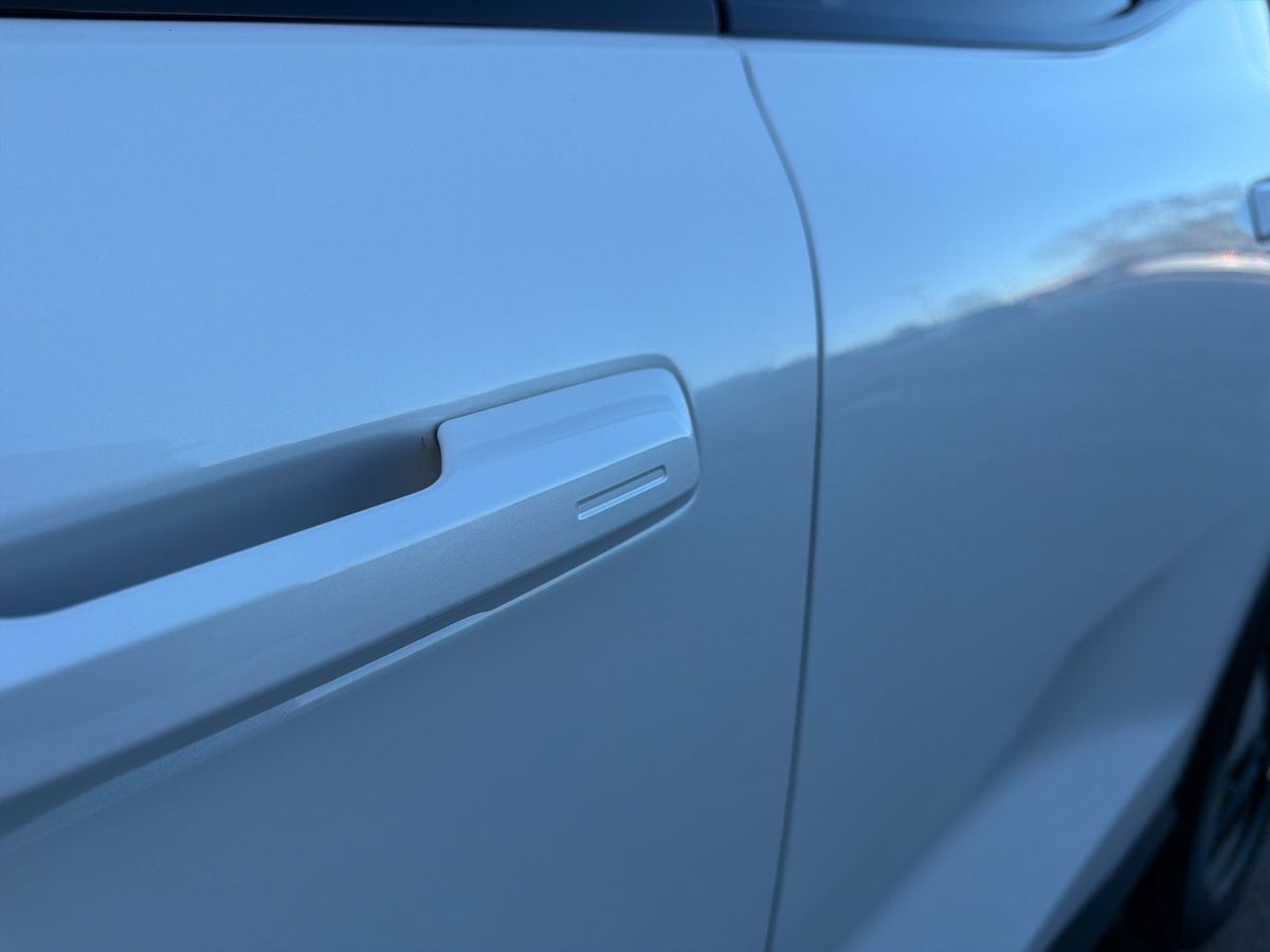 Billede af Volvo EX30 Single Motor Extended Range Plus 272HK 5d Aut.