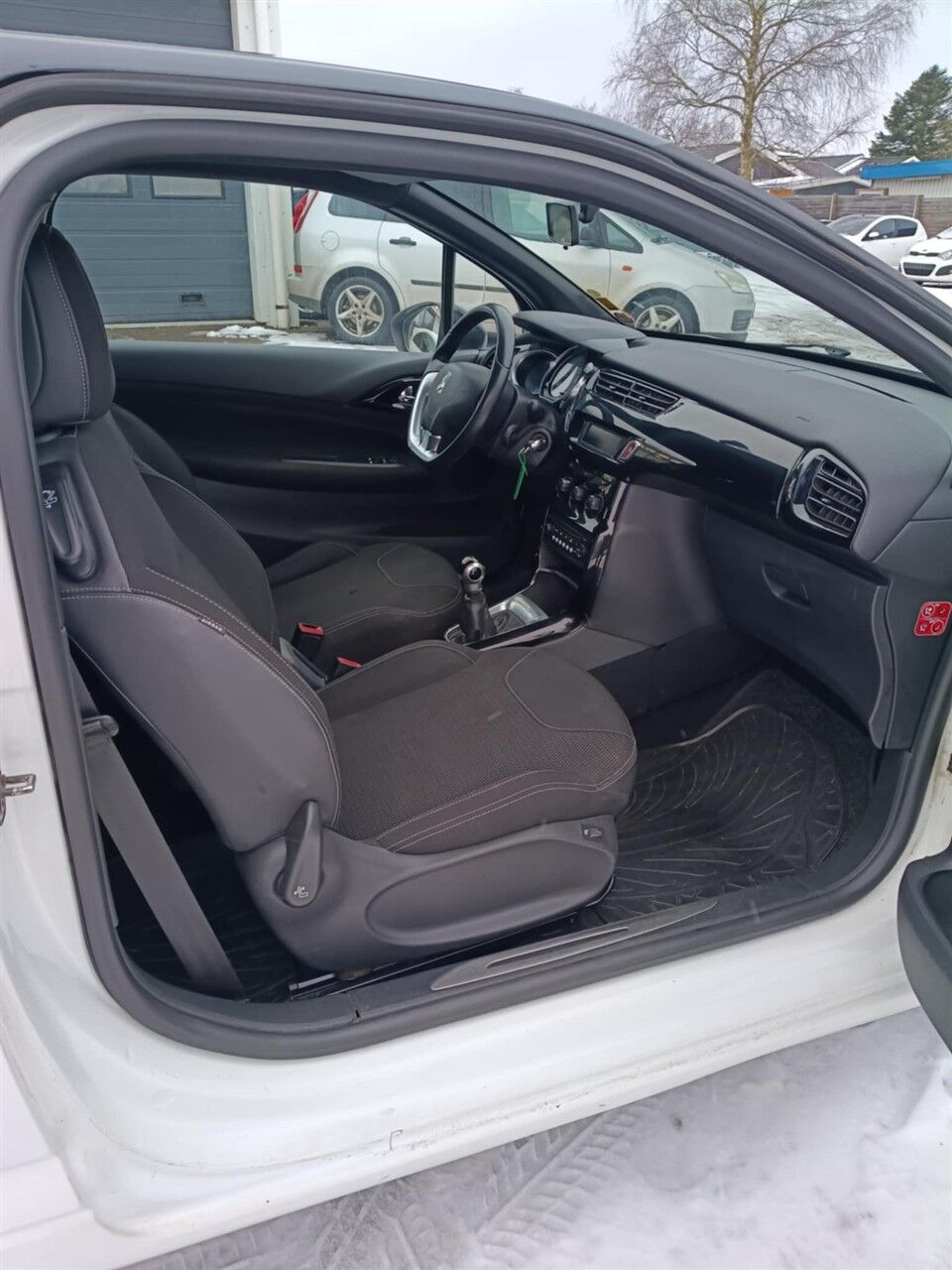 Billede af Citroën DS3 HDI 90 92HK 3d