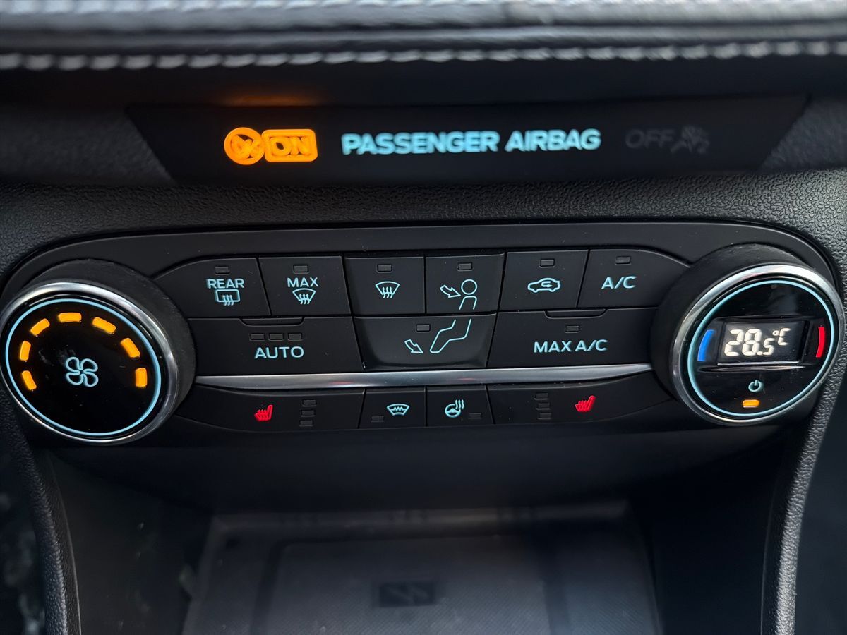 Billede af Ford Fiesta 1,0 EcoBoost Vignale DCT 125HK 5d 7g Aut.