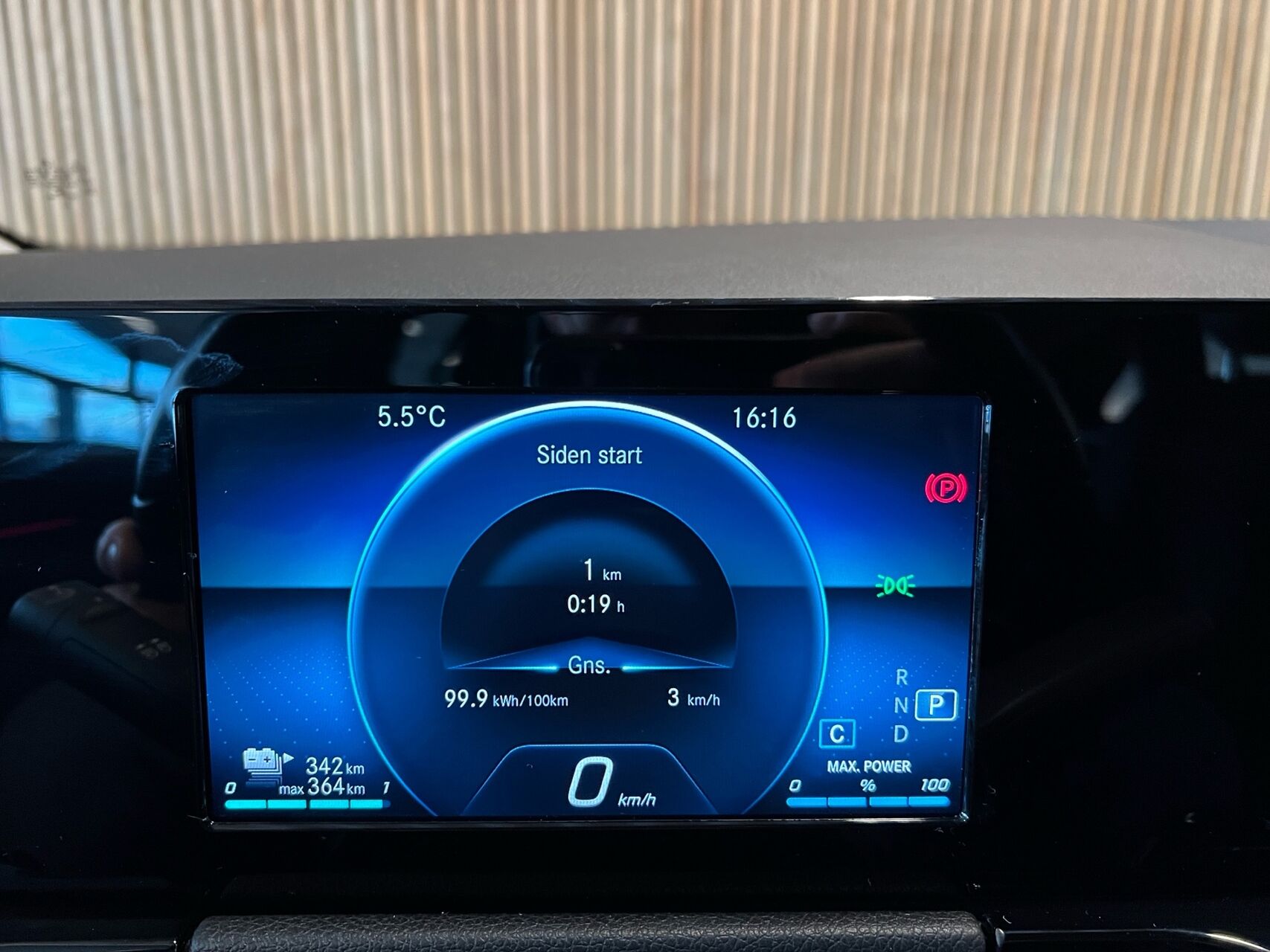 Billede af Mercedes-Benz EQA 250 EL Progressive 190HK 5d Aut.