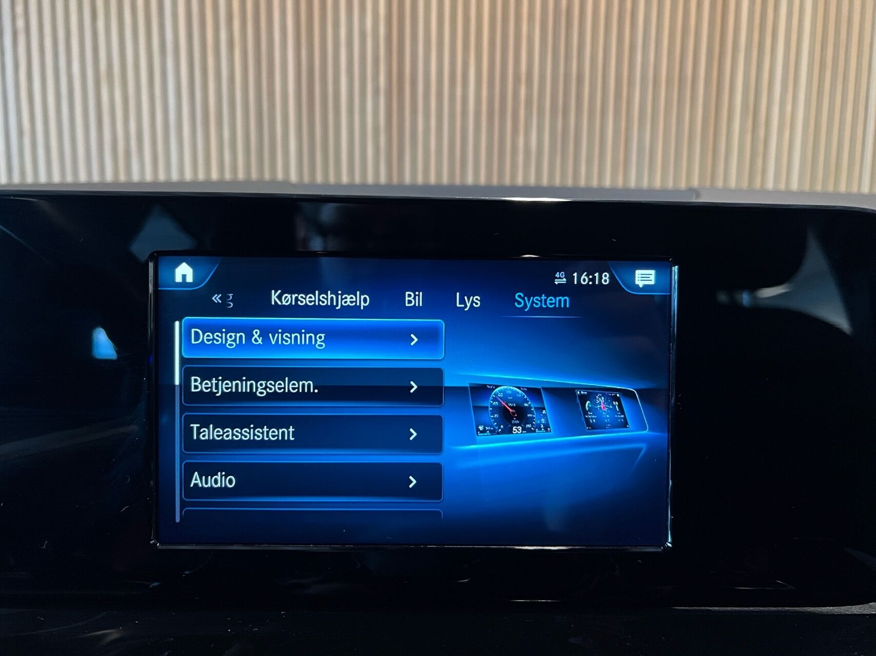 Billede af Mercedes-Benz EQA 250 EL Progressive 190HK 5d Aut.