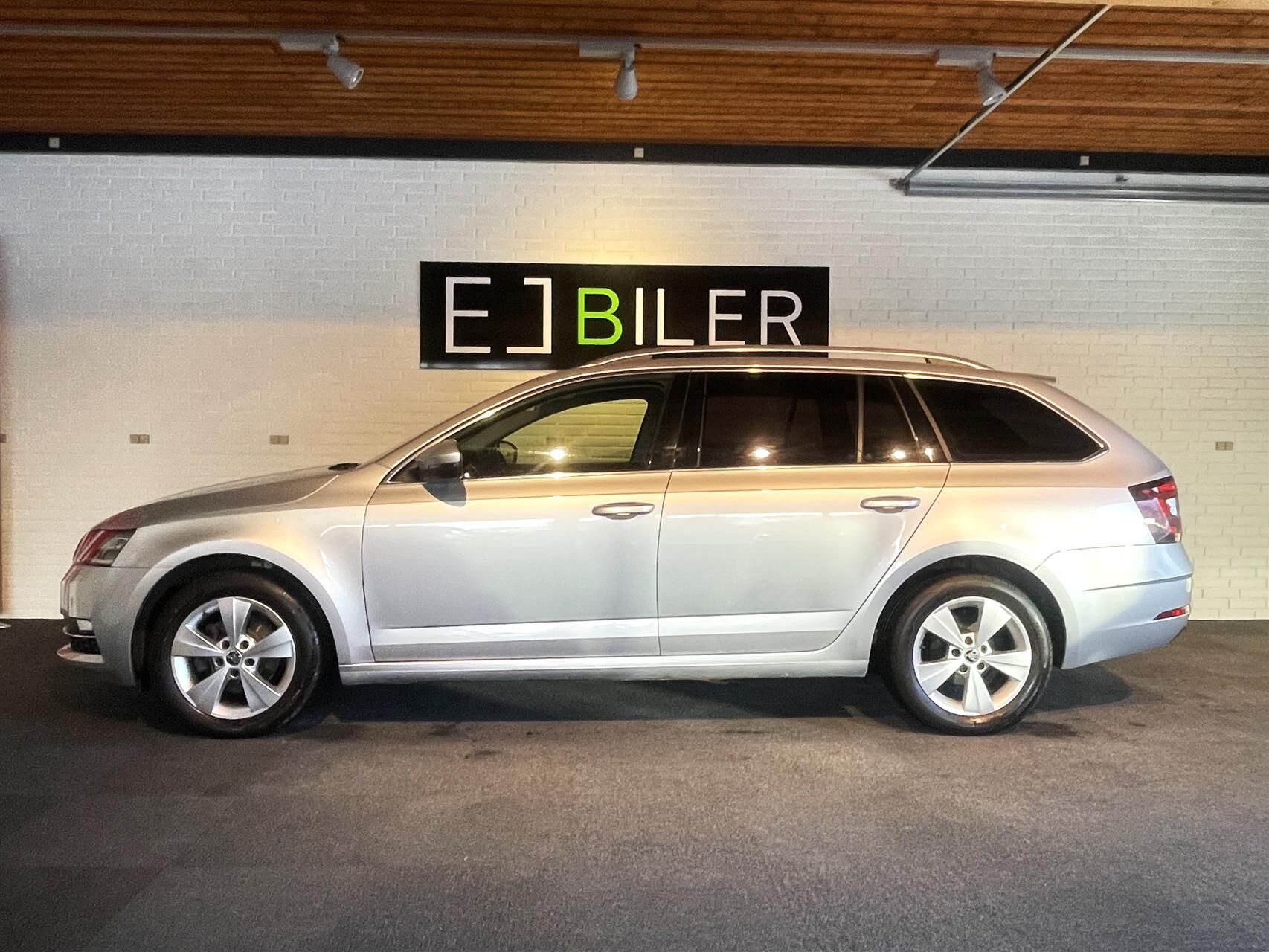 Billede af Skoda Octavia Combi 1,5 TSI ACT Celebration Plus DSG 150HK Stc 7g Aut.