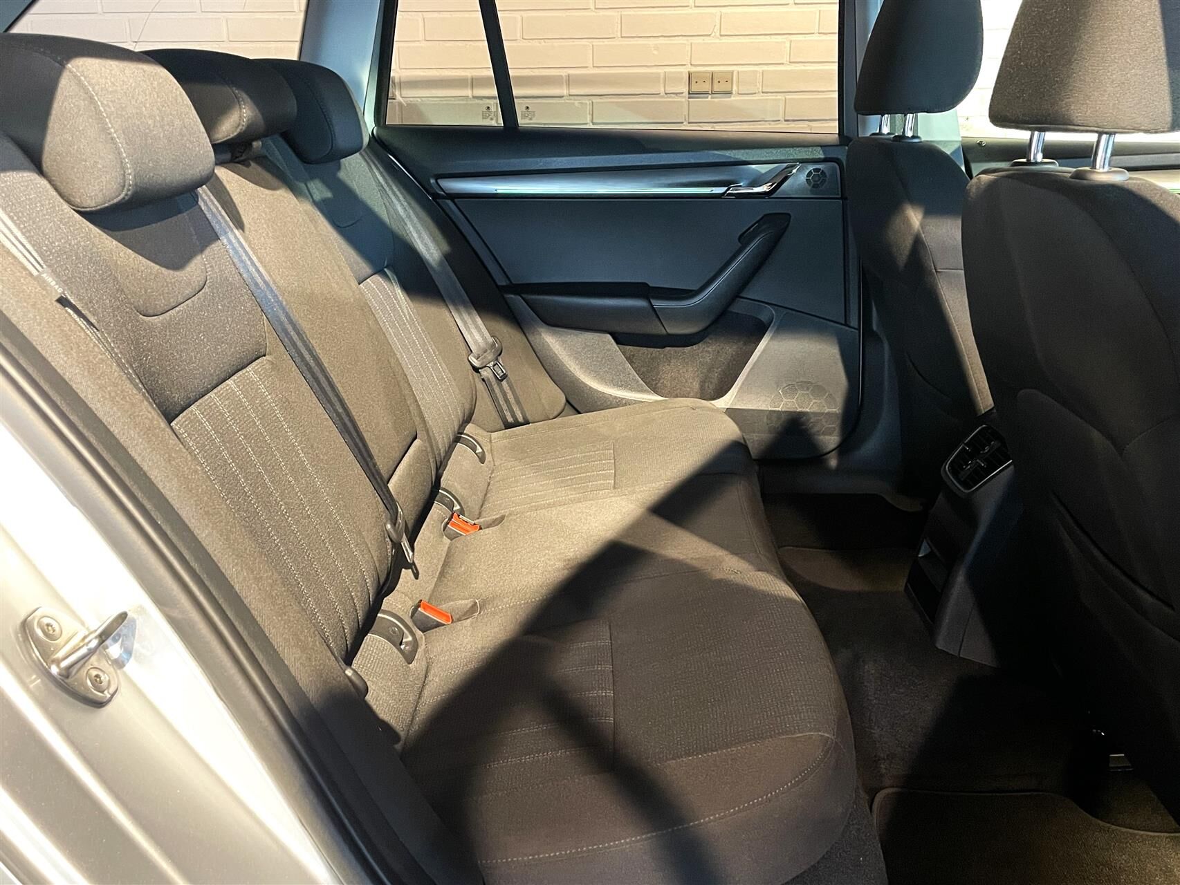 Billede af Skoda Octavia Combi 1,5 TSI ACT Celebration Plus DSG 150HK Stc 7g Aut.