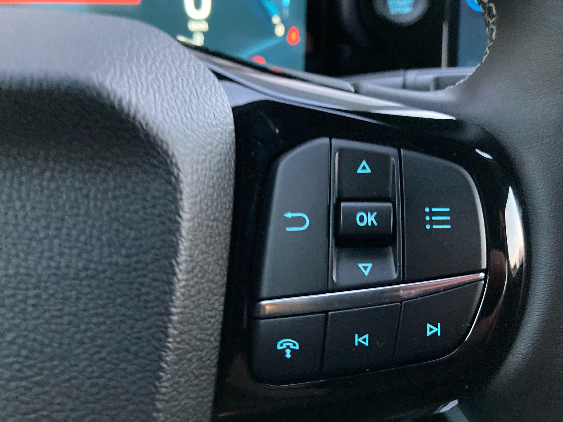 Billede af Ford Puma Gen-E EL Select 168HK 5d Aut.