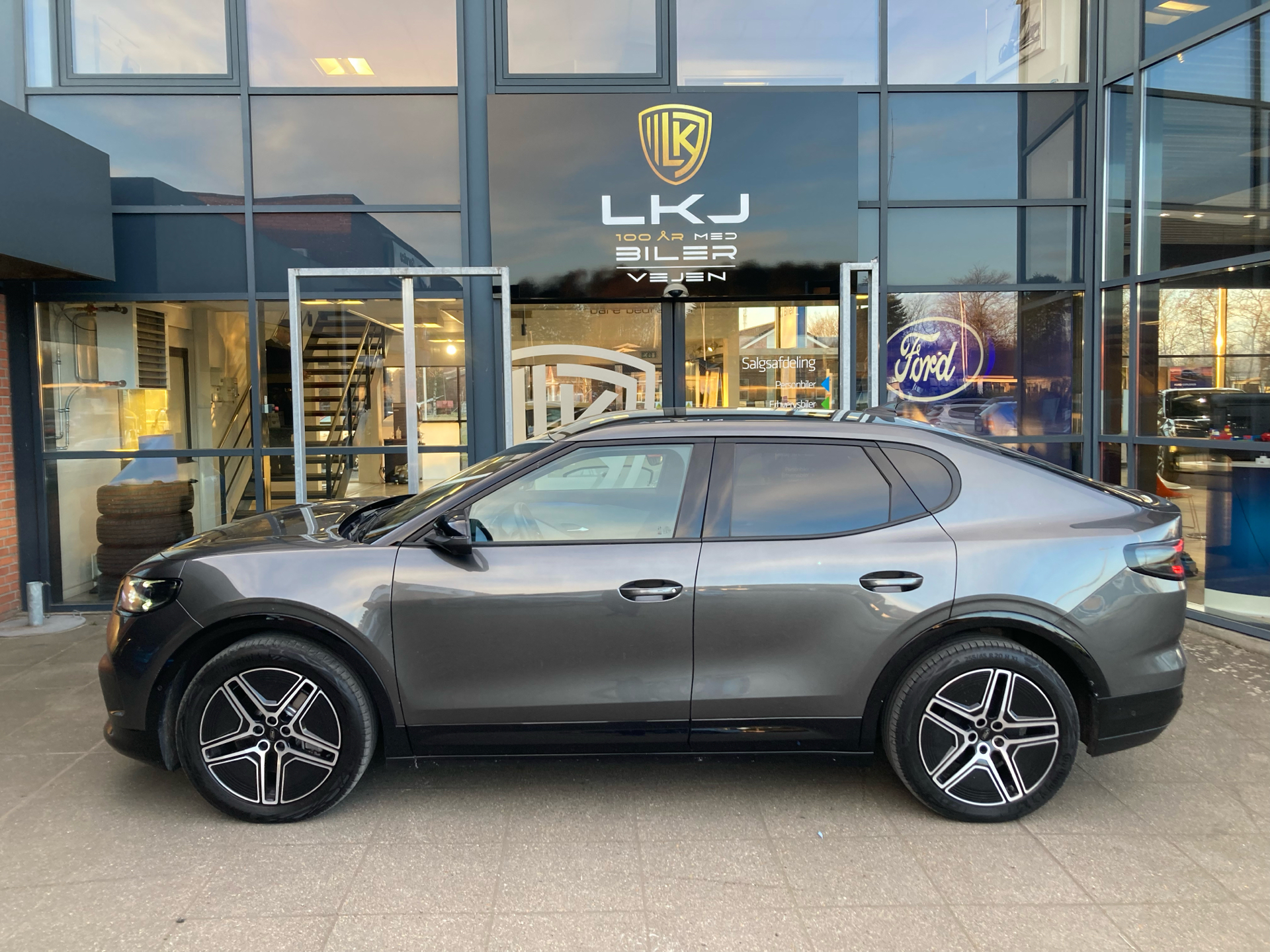 Billede af Ford Capri EL UR Premium AWD 340HK 5d Aut.