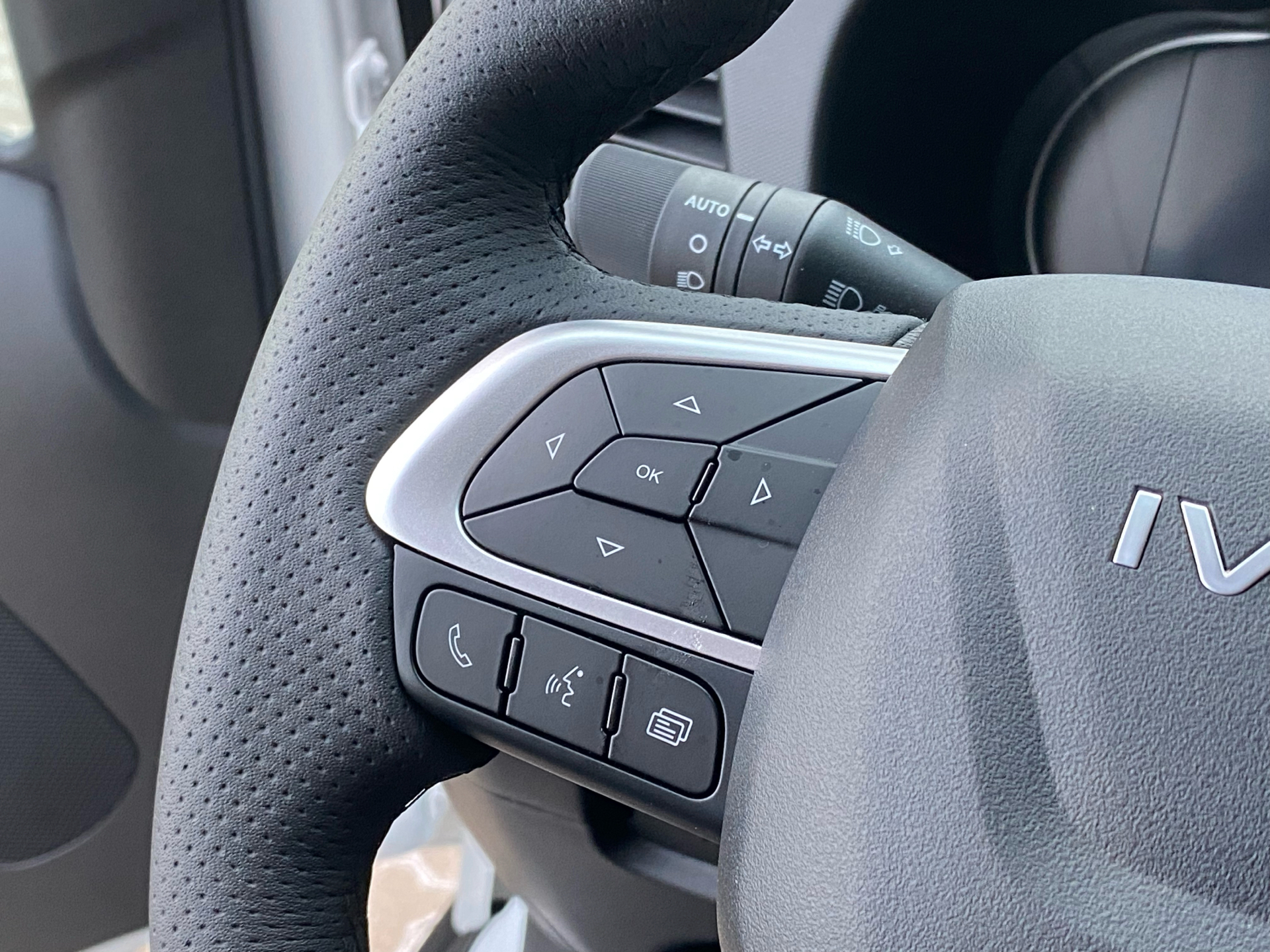 Billede af Iveco Daily 35S18 4100mm 3,0 D 180HK Ladv./Chas. 8g Aut.