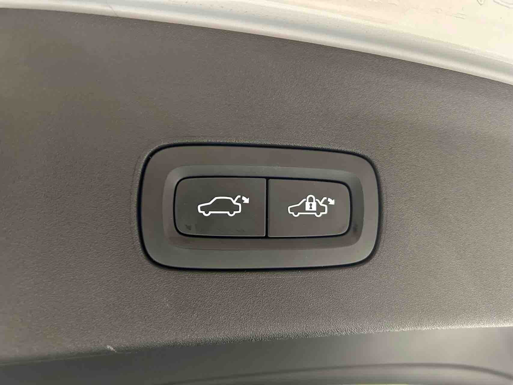 Billede af Polestar 2 EL Long range Single motor 231HK 5d Aut.