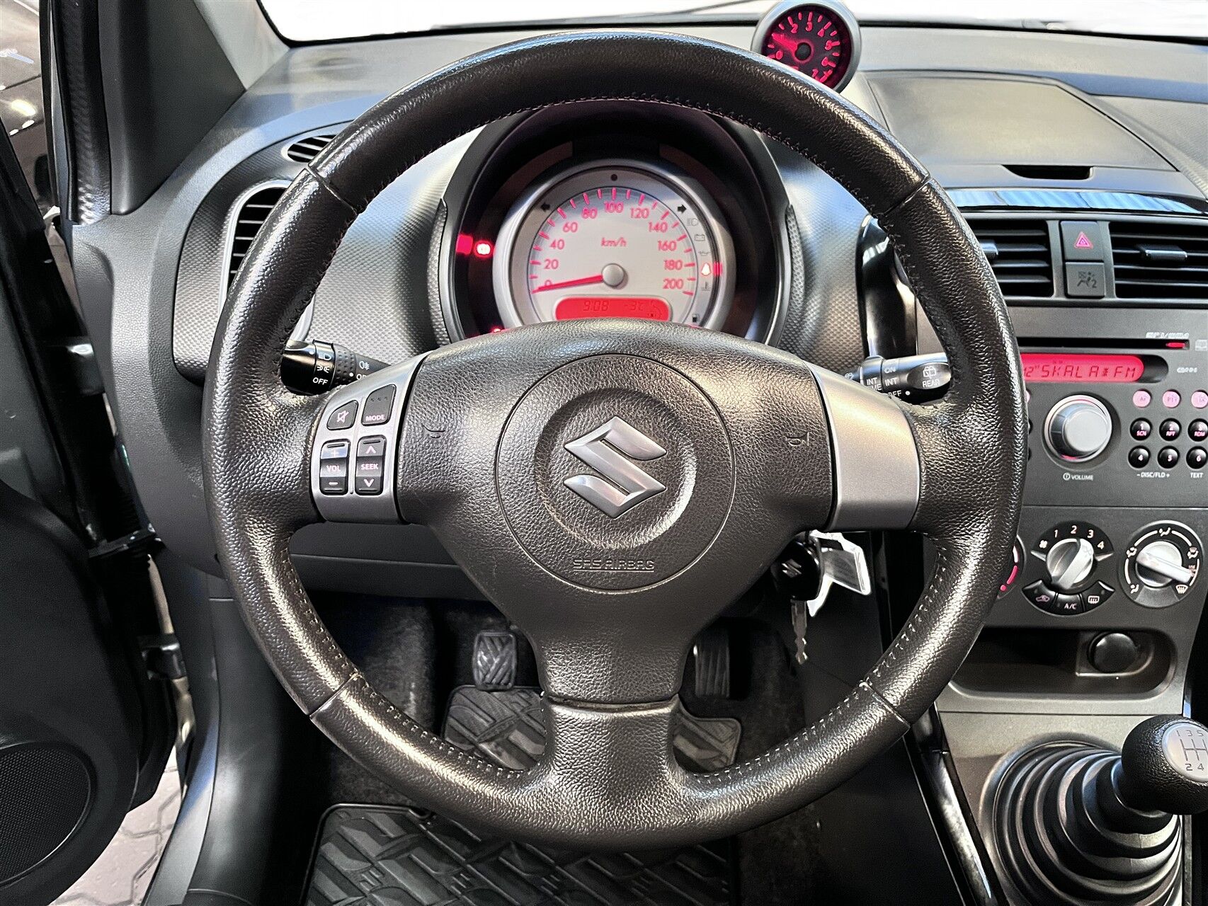 Billede af Suzuki Splash 1,0 12V GLS A/C 68HK 5d