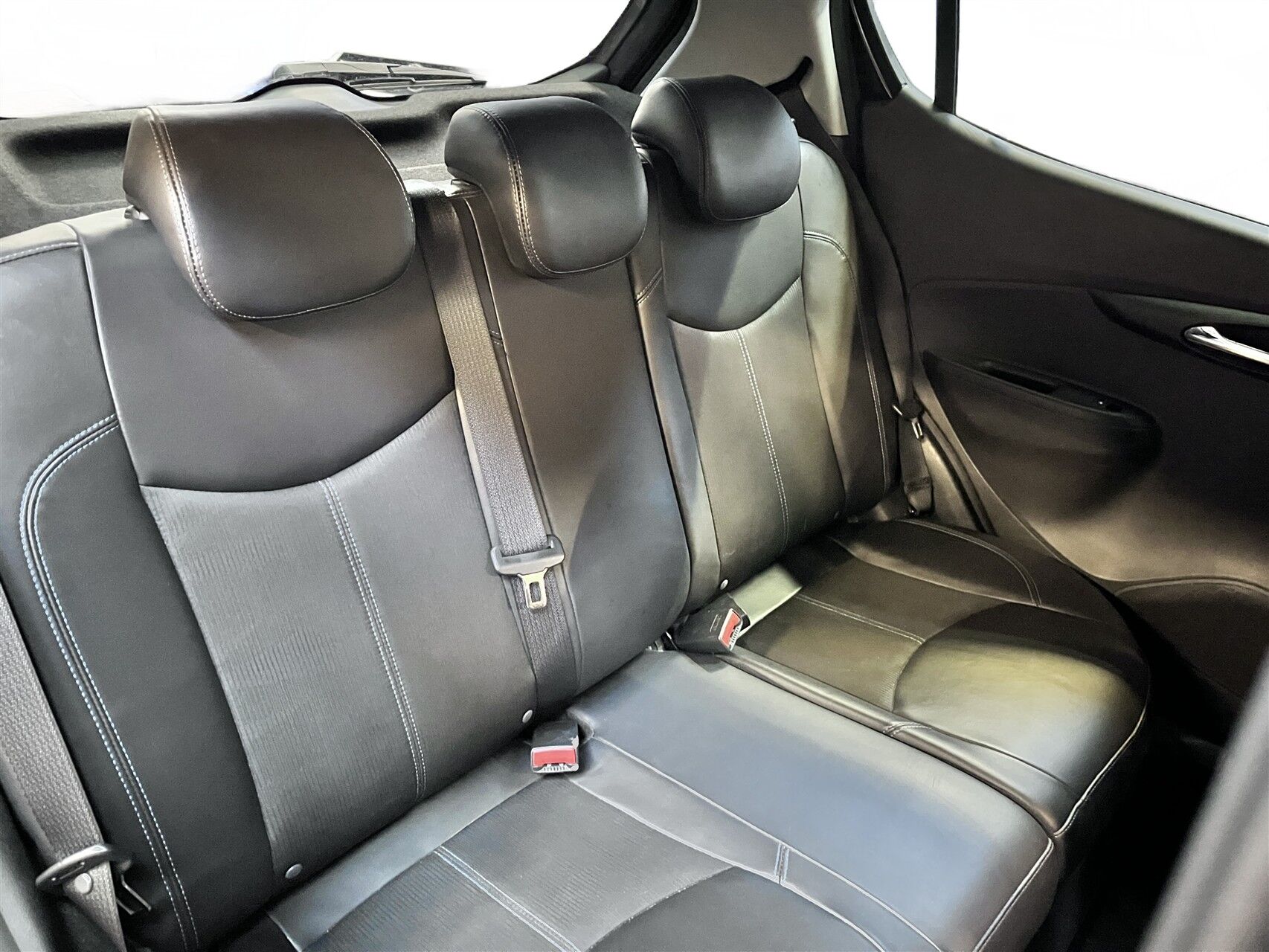 Billede af Opel Karl 1,0 Cosmo 75HK 5d