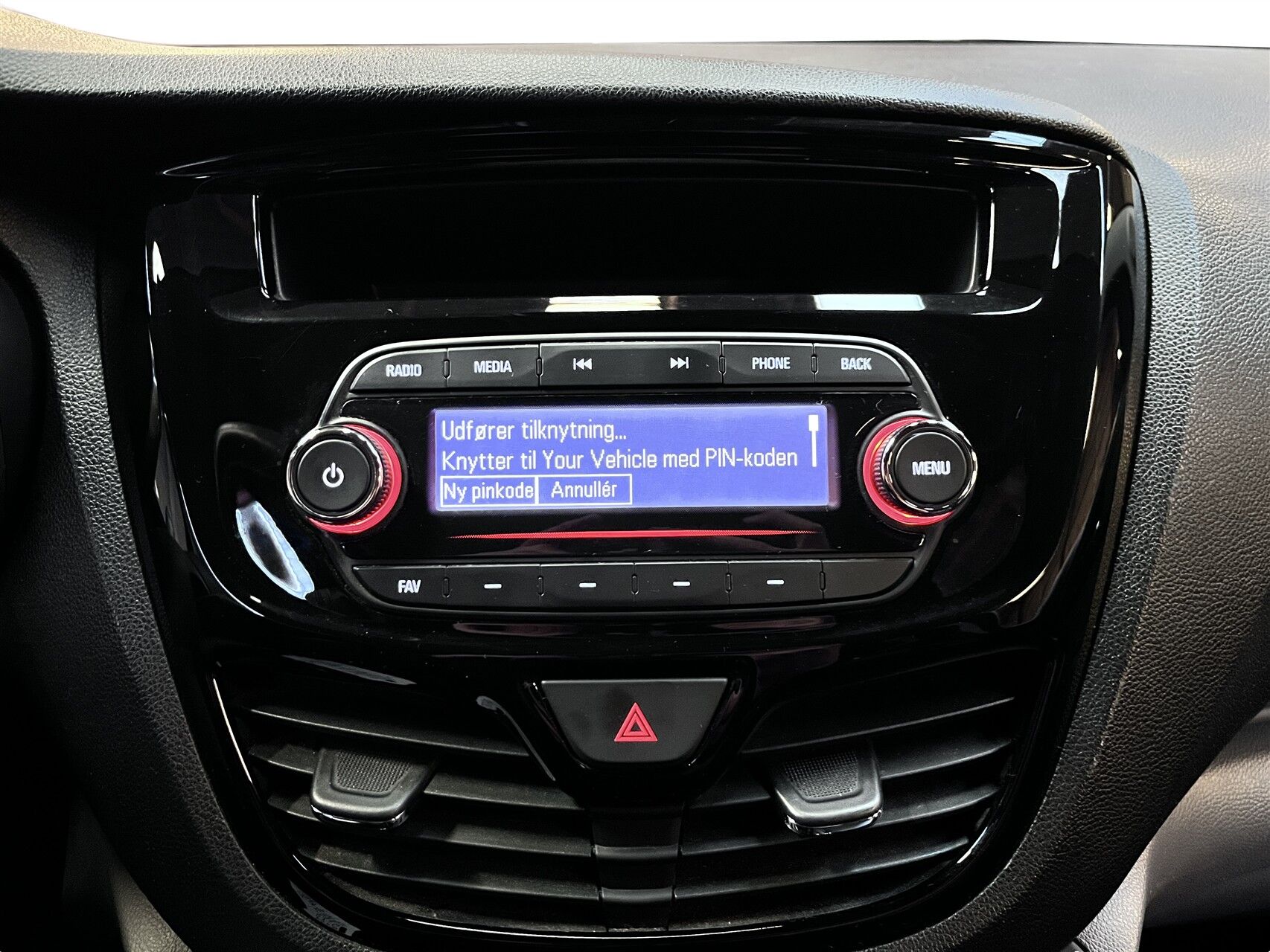 Billede af Opel Karl 1,0 Cosmo 75HK 5d