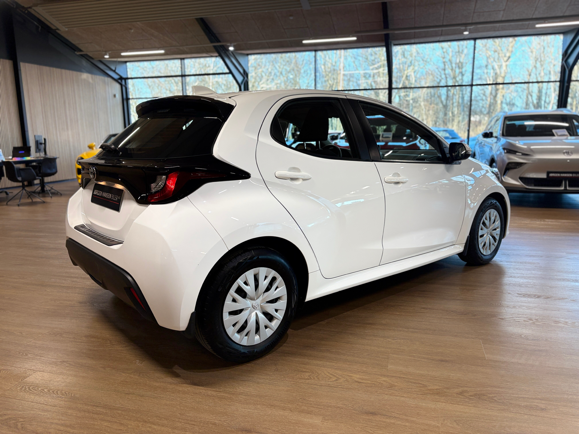 Billede af Toyota Yaris 1,0 VVT-I T1 72HK 5d