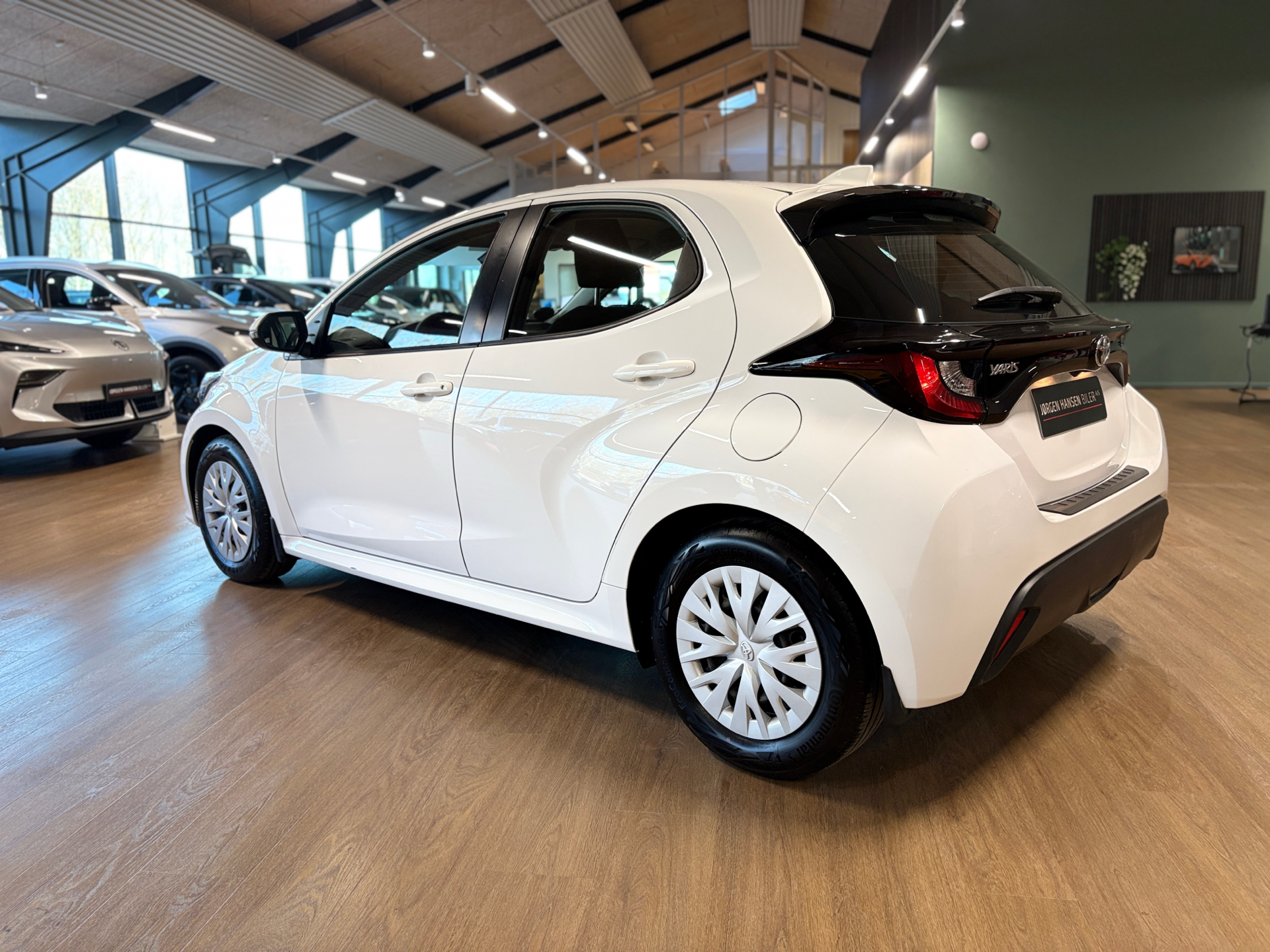 Billede af Toyota Yaris 1,0 VVT-I T1 72HK 5d