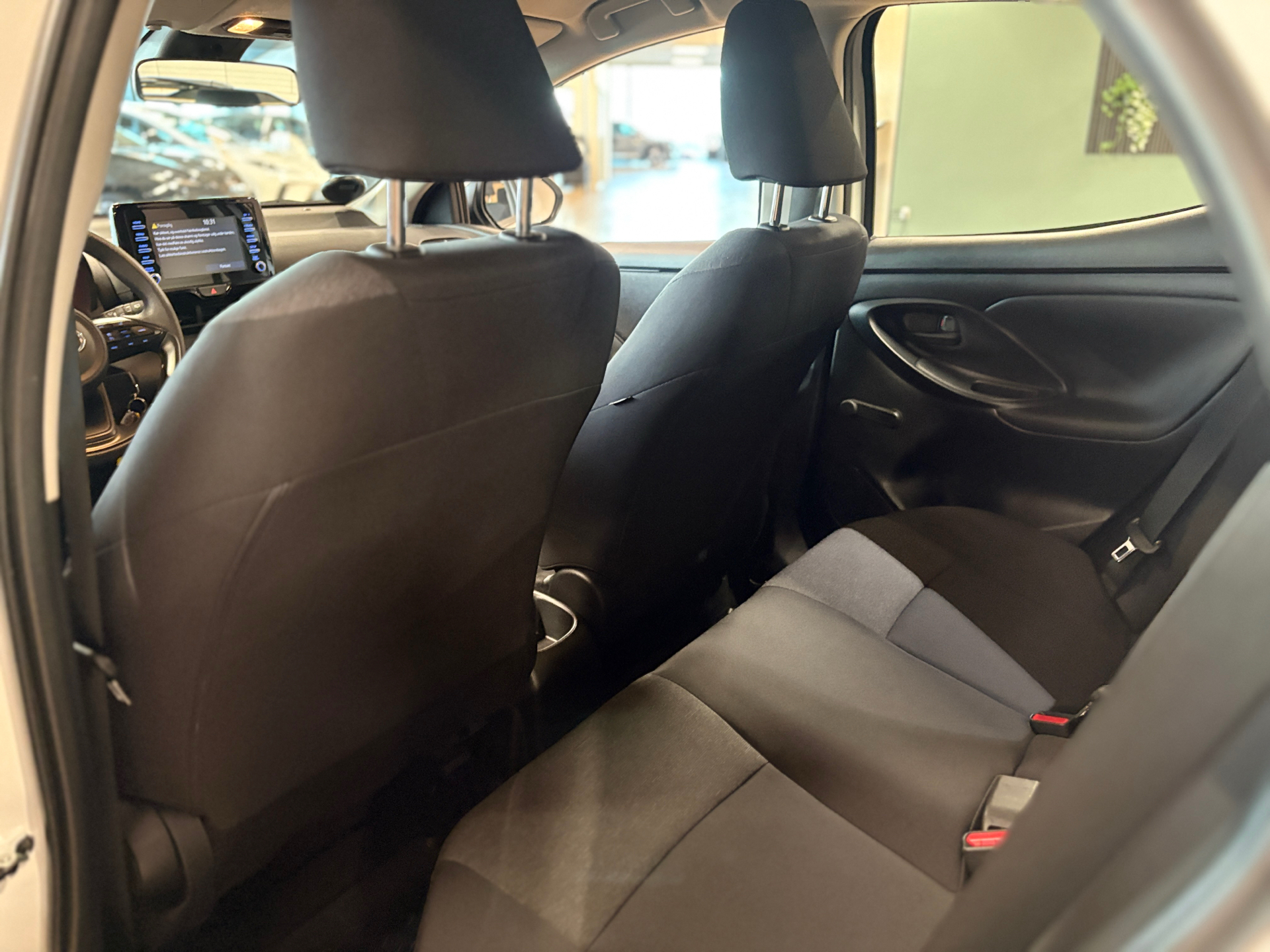 Billede af Toyota Yaris 1,0 VVT-I T1 72HK 5d