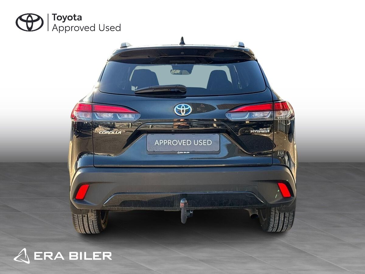 Billede af Toyota Corolla Cross 2,0 Hybrid Style E-CVT 197HK 5d Aut.