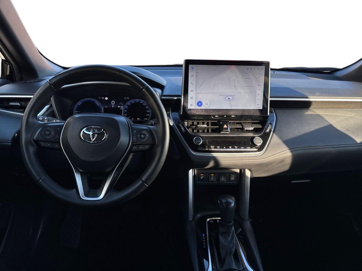 Billede af Toyota Corolla Cross 2,0 Hybrid Style E-CVT 197HK 5d Aut.
