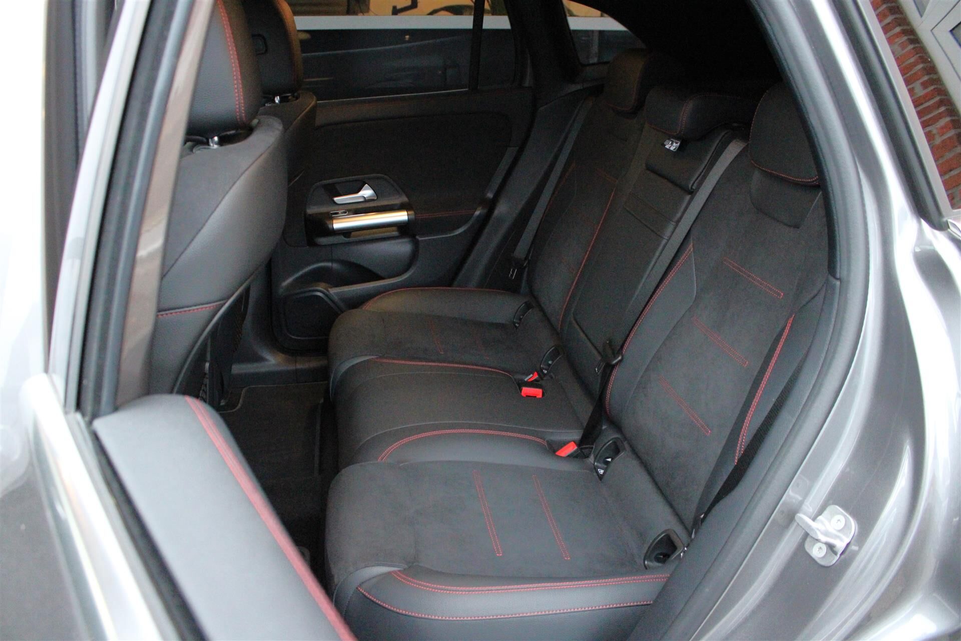 Billede af Mercedes-Benz EQA 350 EL AMG Advance 4Matic 292HK 5d Aut.