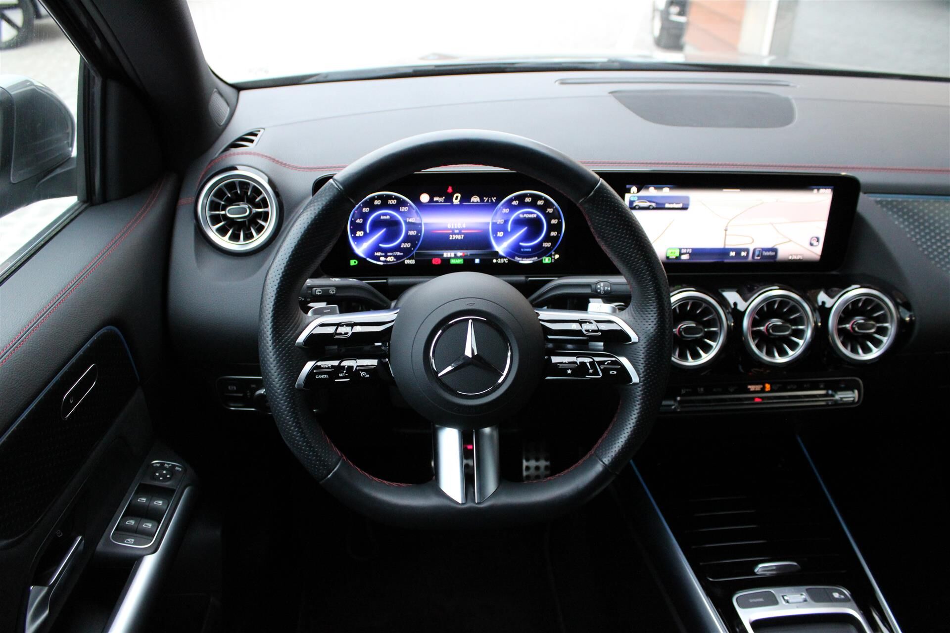 Billede af Mercedes-Benz EQA 350 EL AMG Advance 4Matic 292HK 5d Aut.