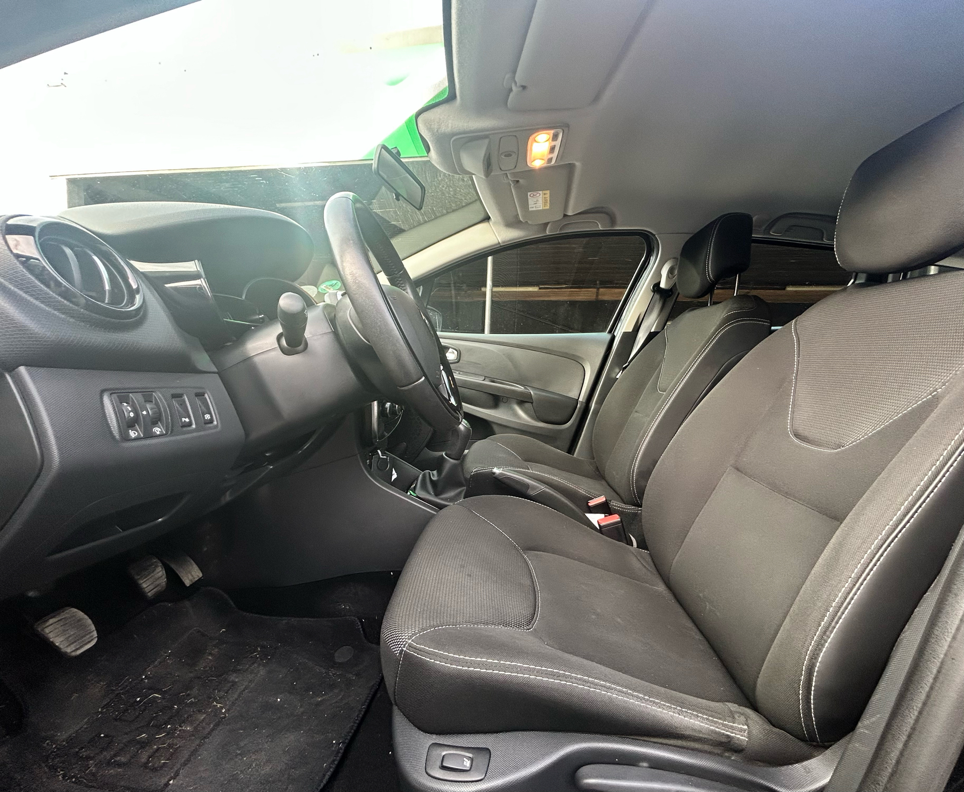 Billede af Renault Clio Sport Tourer 0,9 TCE Expression Energy 90HK Stc