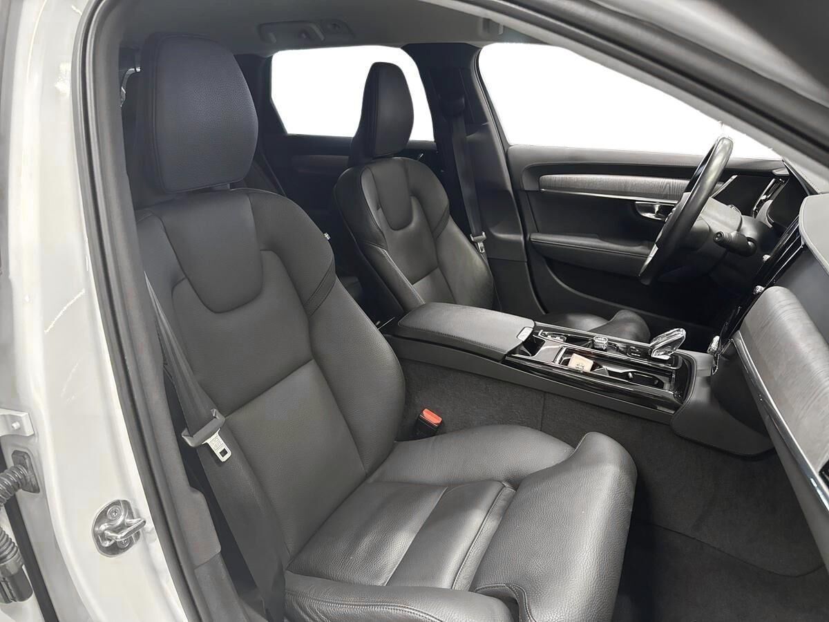 Billede af Volvo V90 2,0 T6 Recharge  Plugin-hybrid Inscription AWD 350HK Stc 8g Aut.
