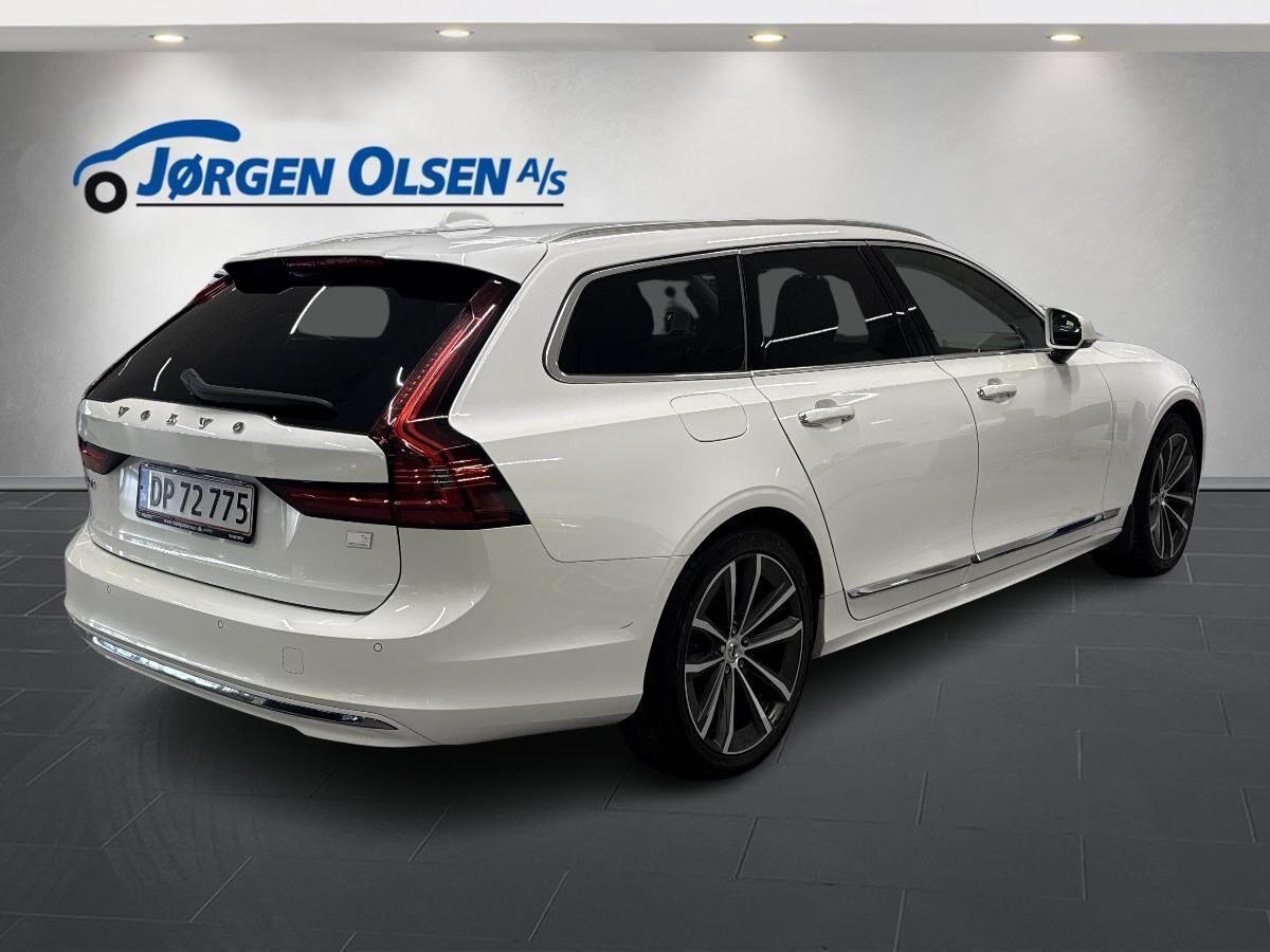 Billede af Volvo V90 2,0 T6 Recharge  Plugin-hybrid Inscription AWD 350HK Stc 8g Aut.