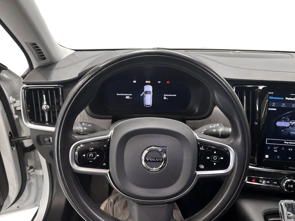 Billede af Volvo V90 2,0 T6 Recharge  Plugin-hybrid Inscription AWD 350HK Stc 8g Aut.