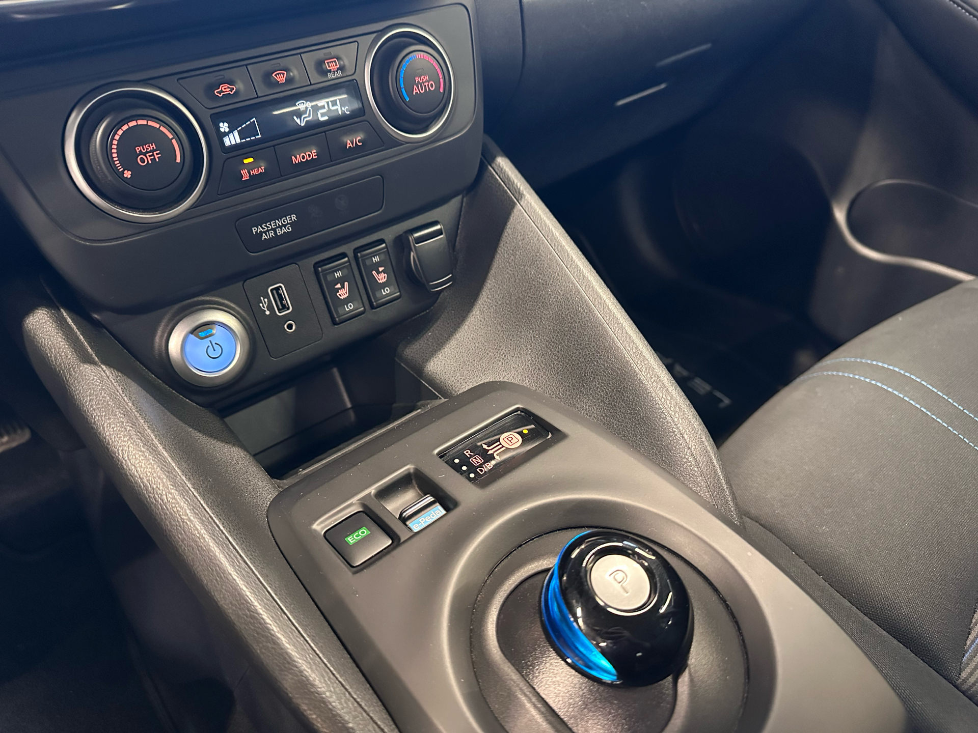 Billede af Nissan Leaf EL Acenta 40 kWh 150HK 5d Aut.