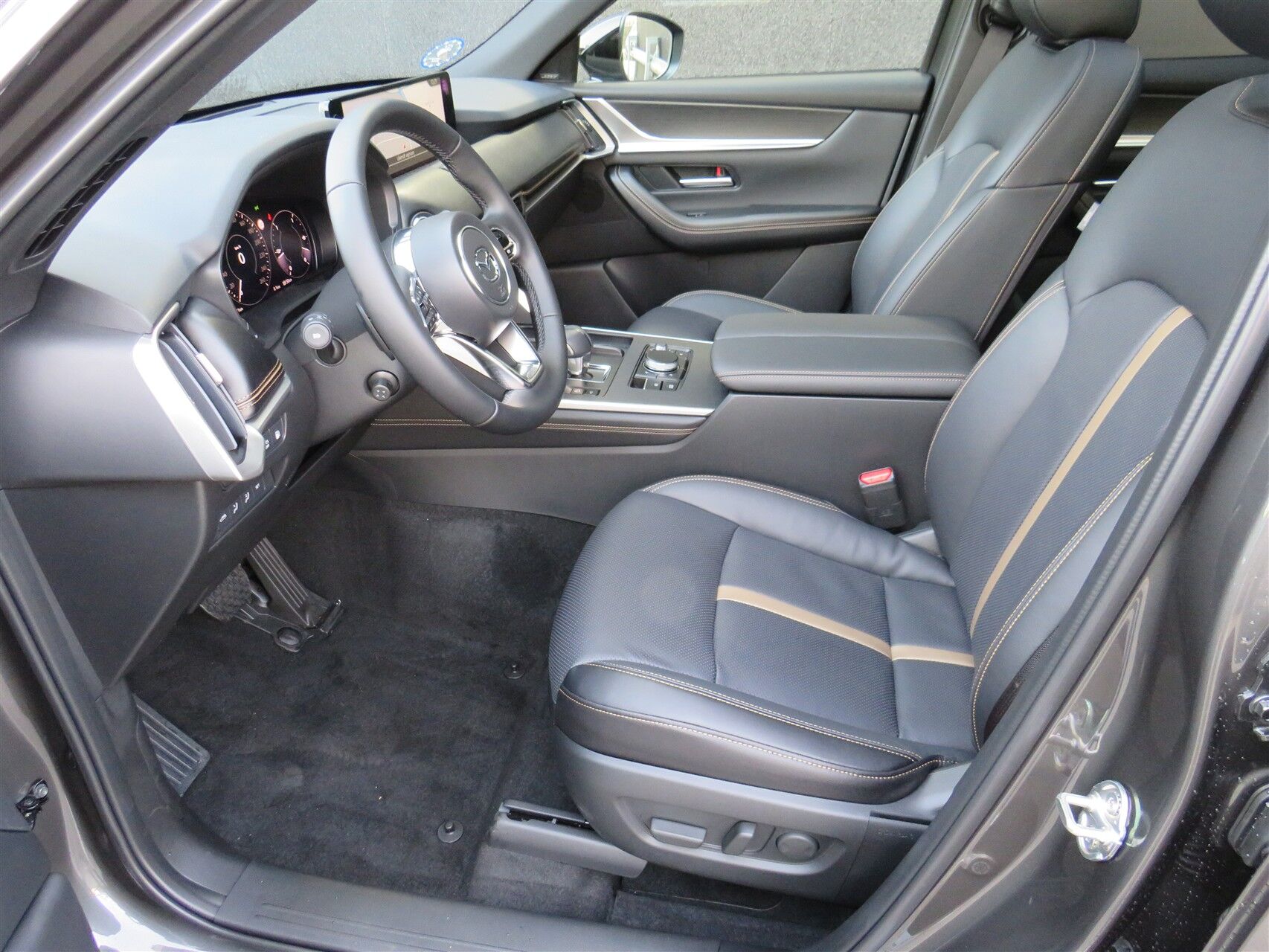 Billede af Mazda CX-60 2,5 e-Skyactiv  Plugin-hybrid Homura Plus AWD 327HK 5d 8g Aut.