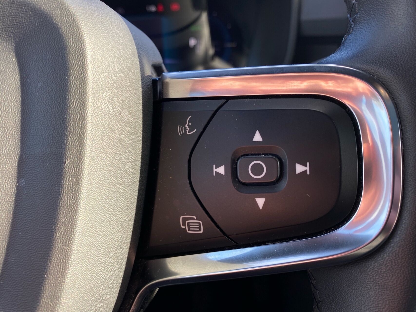 Billede af Volvo C40 P6 Recharge Core 231HK 4d Aut.