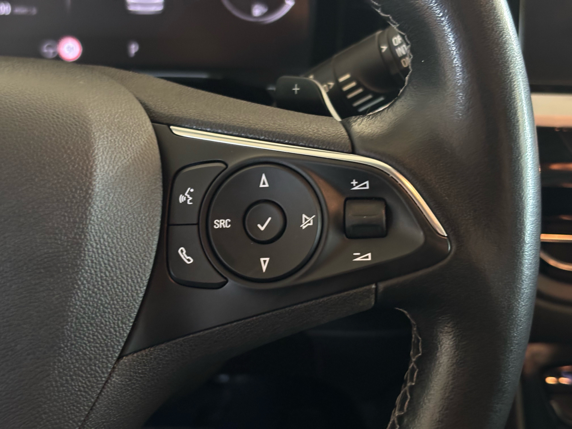 Billede af Opel Grandland 1,5 BlueHDi Elegance EAT8 130HK 5d 8g Aut.