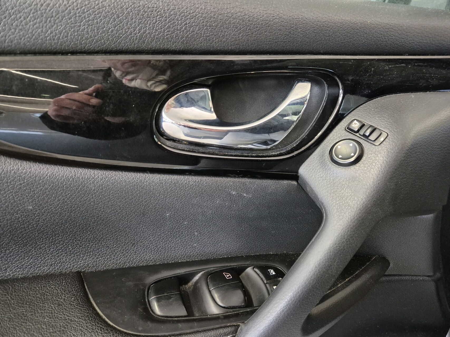 Billede af Nissan Qashqai 1,5 DCi N-Vision 110HK 5d 6g