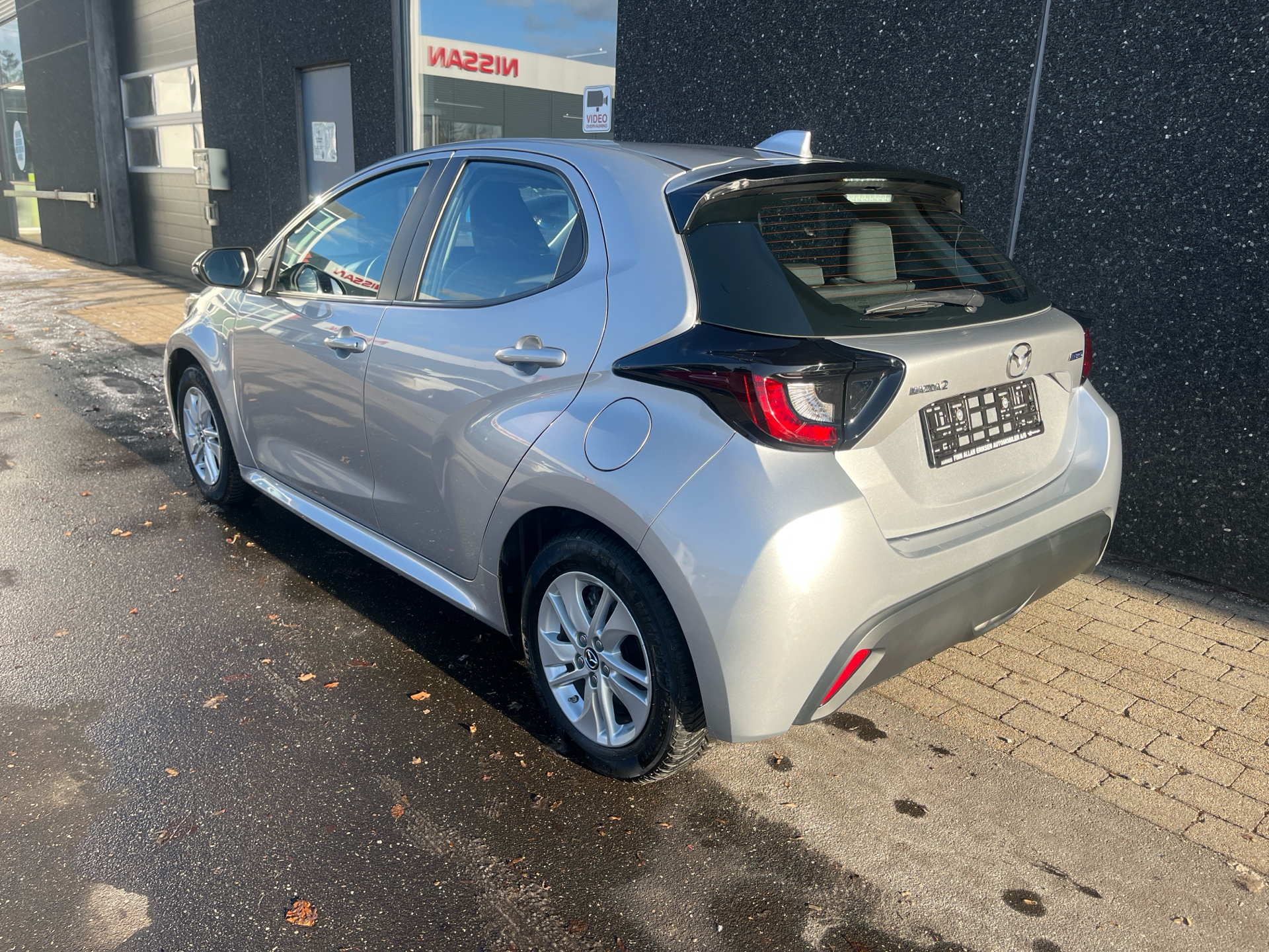Billede af Mazda 2 1,5 VVT-I  Hybrid Centre-Line CVT 116HK 5d Trinl. Gear