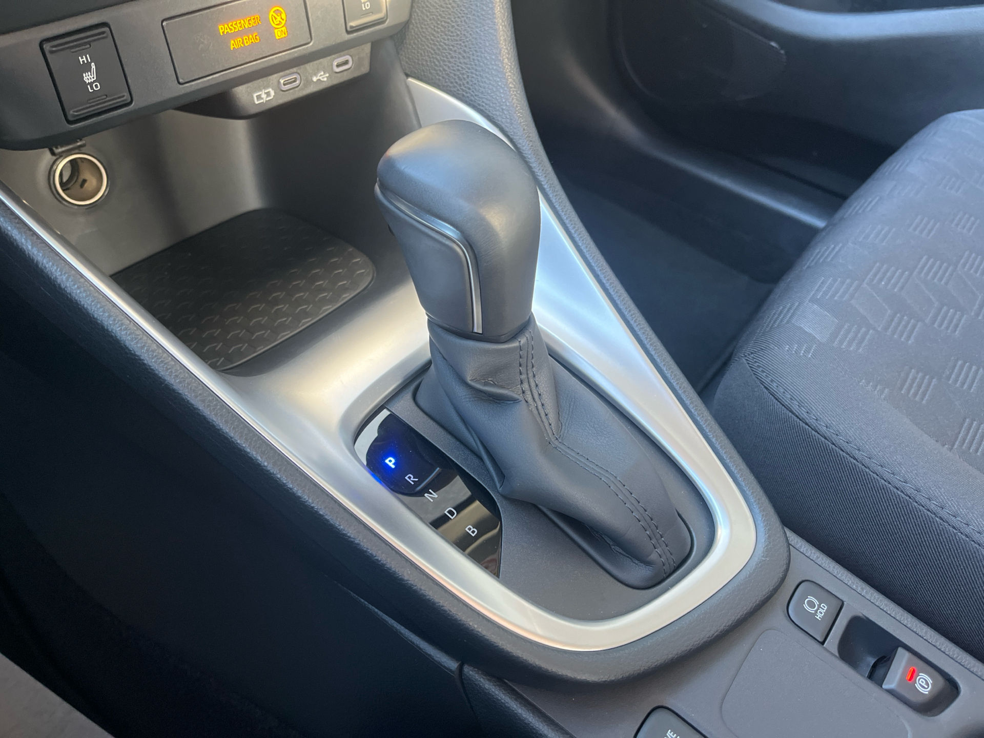 Billede af Mazda 2 1,5 VVT-I  Hybrid Centre-Line CVT 116HK 5d Trinl. Gear