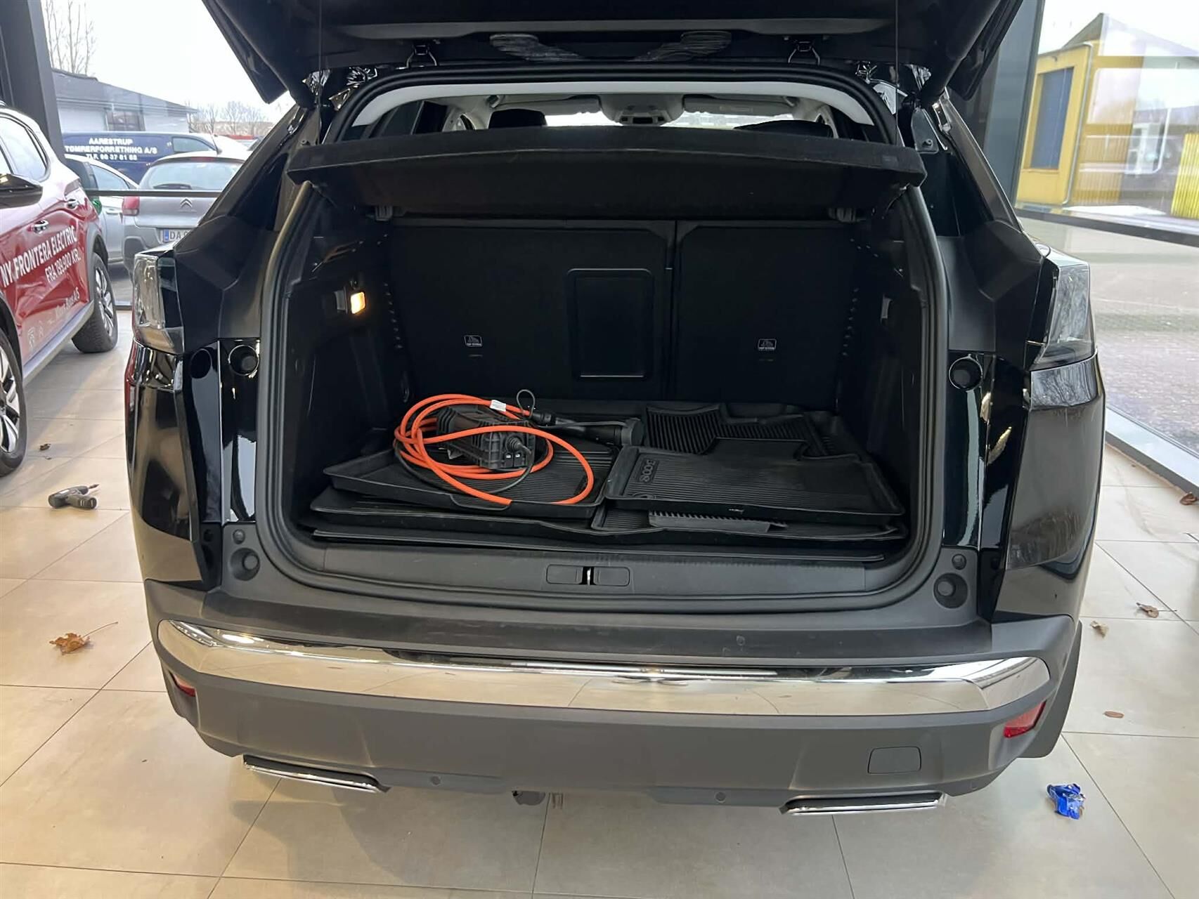 Billede af Peugeot 3008 1,6 PureTech  Plugin-hybrid Allure Pack EAT8 225HK 5d 8g Aut.