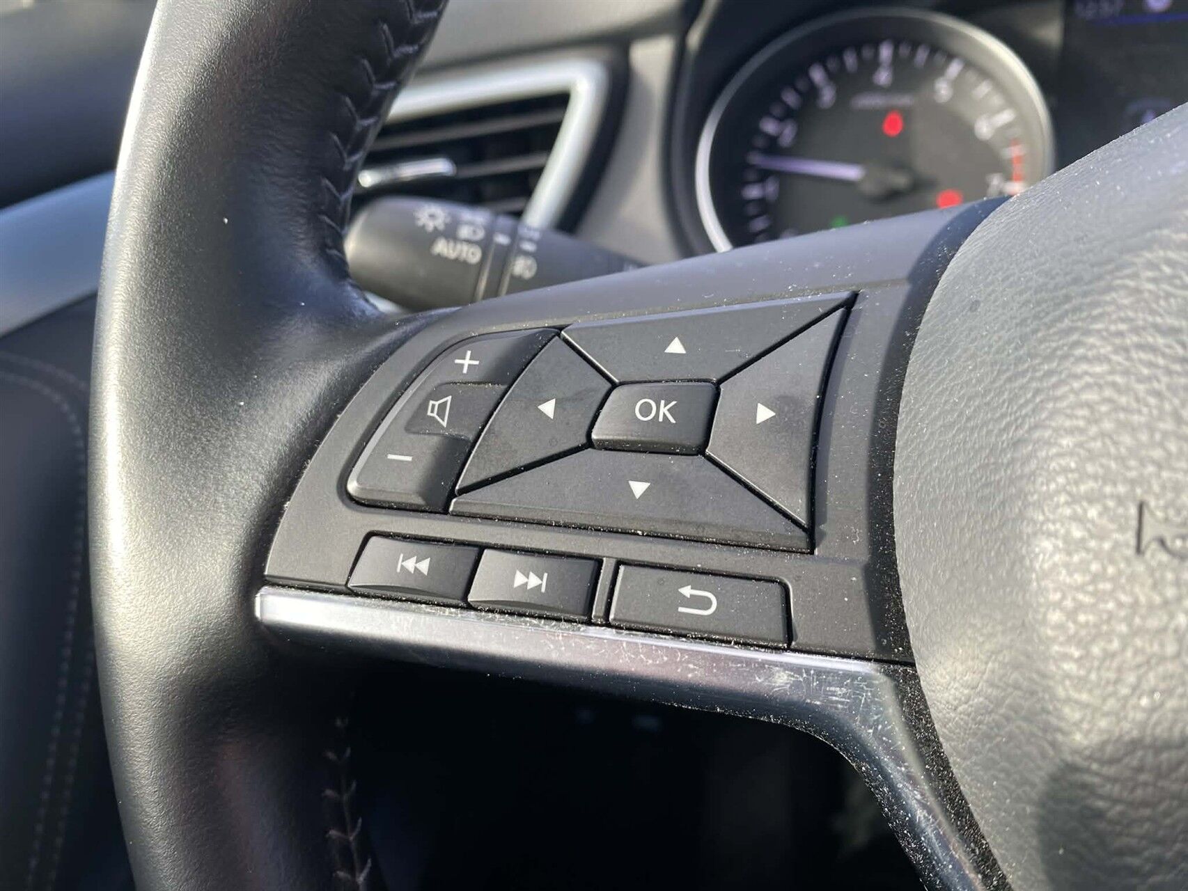 Billede af Nissan Qashqai 1,3 Dig-T Tekna+ NNC Display DCT 160HK 5d 7g Aut.