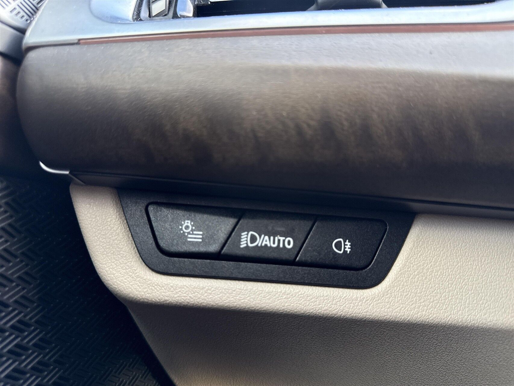 Billede af BMW iX1 xDrive30 EL xLine 4x4 313HK 5d Aut.