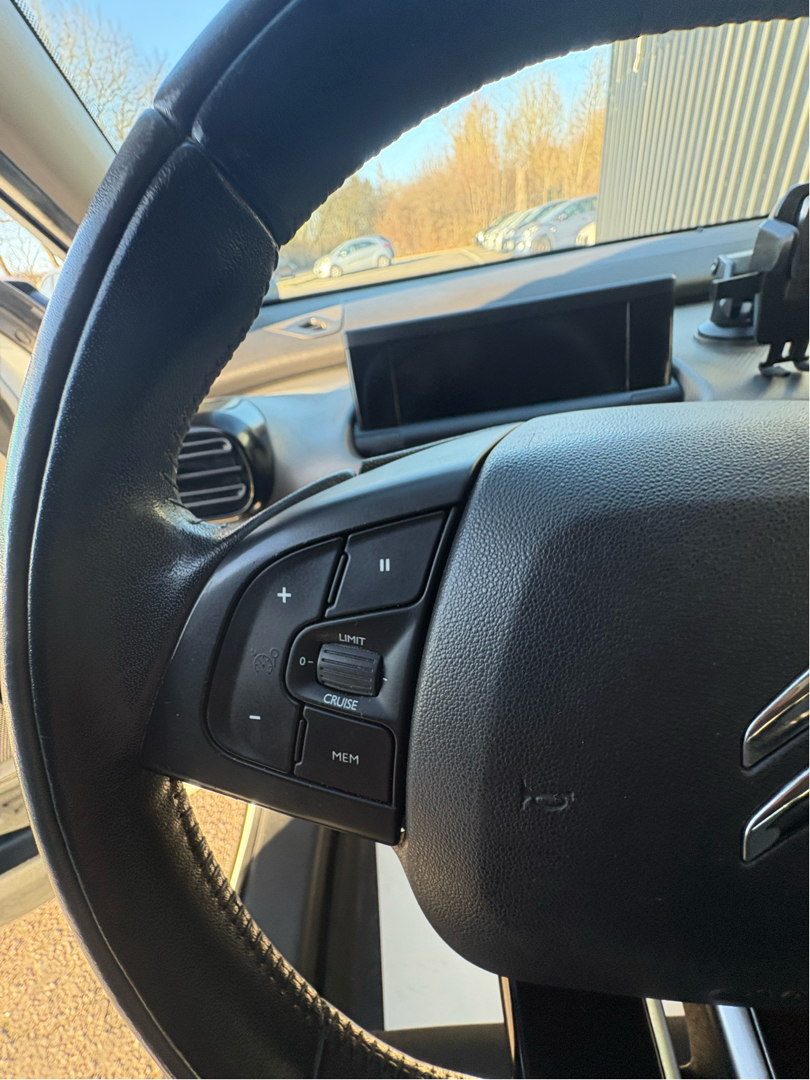 Billede af Citroën C4 Cactus 1,6 Blue HDi Shine Edition 100HK 5d