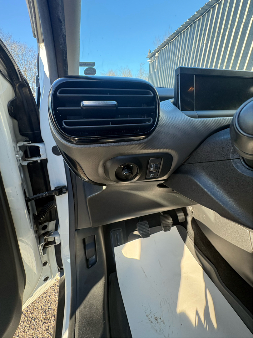 Billede af Citroën C4 Cactus 1,6 Blue HDi Shine Edition 100HK 5d