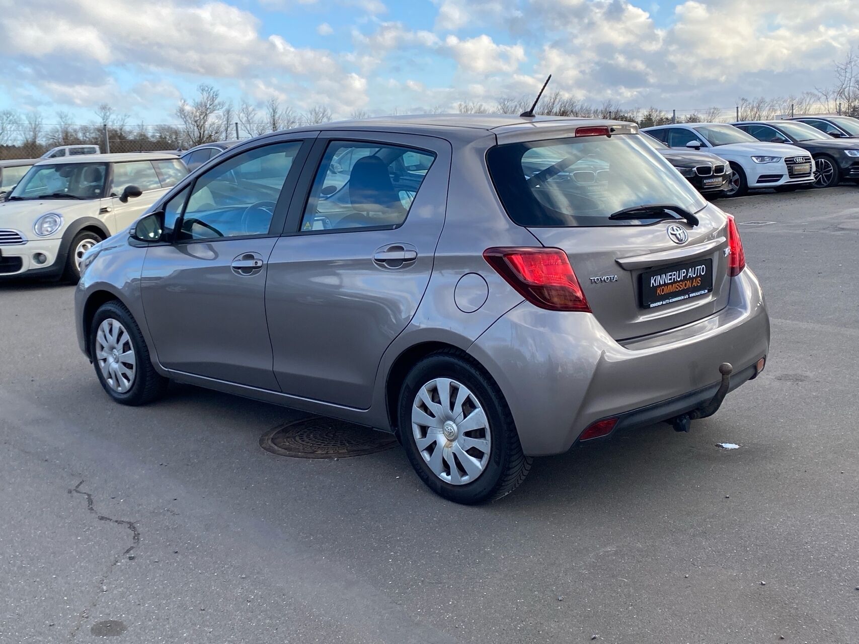 Billede af Toyota Yaris 1,3 VVT-I T2 100HK 5d 6g