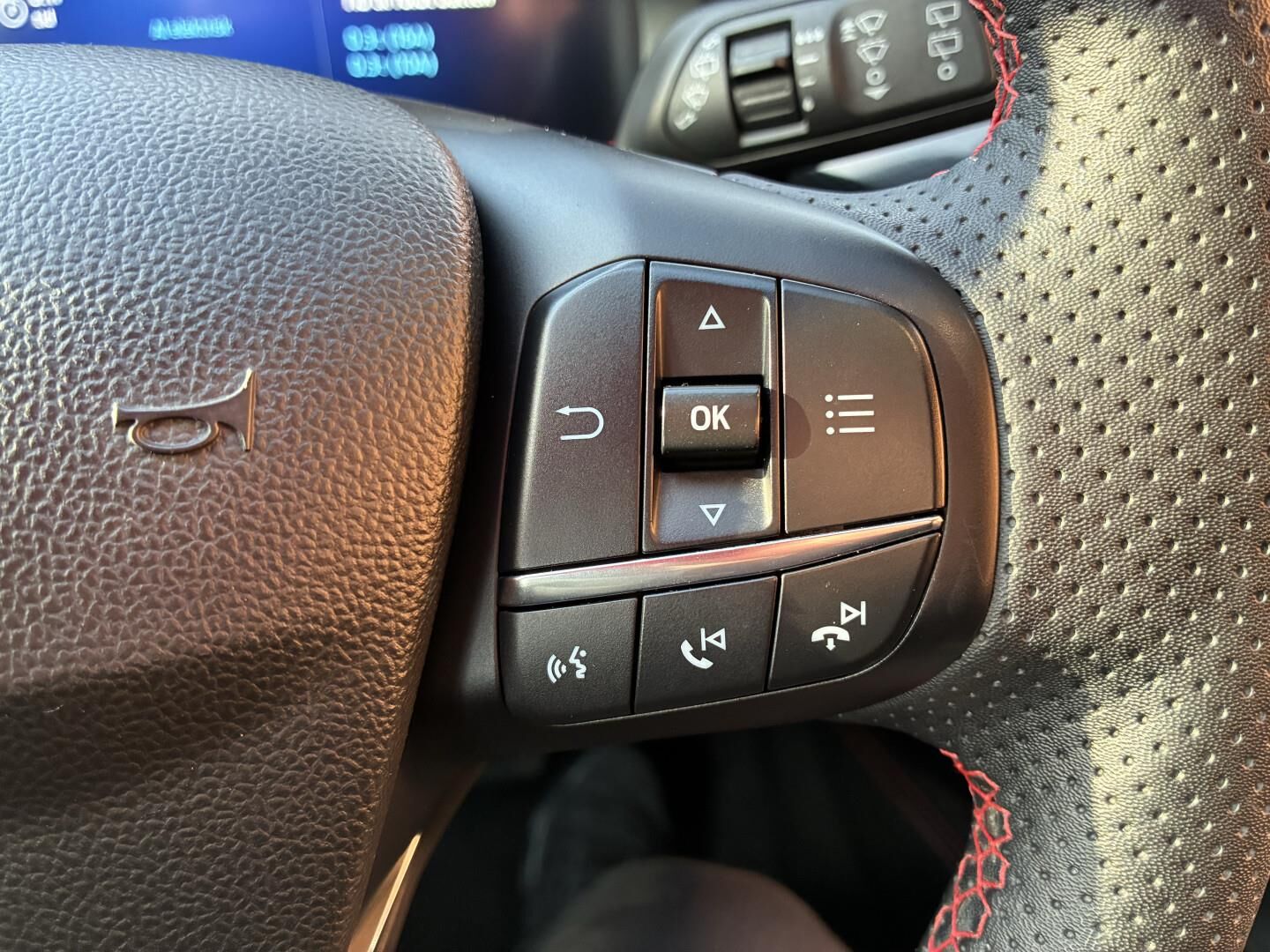 Billede af Ford Kuga 2,5 Plugin-hybrid ST-Line X CVT 225HK 5d Trinl. Gear