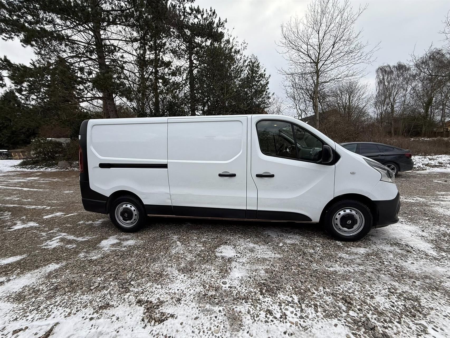 Billede af Renault Trafic T29 L2H2 1,6 DCI 120HK Van 6g