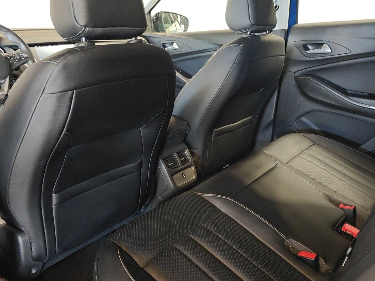 Billede af Opel Grandland X 1,6 PHEV  Plugin-hybrid Ultimate 225HK 5d 8g Aut.