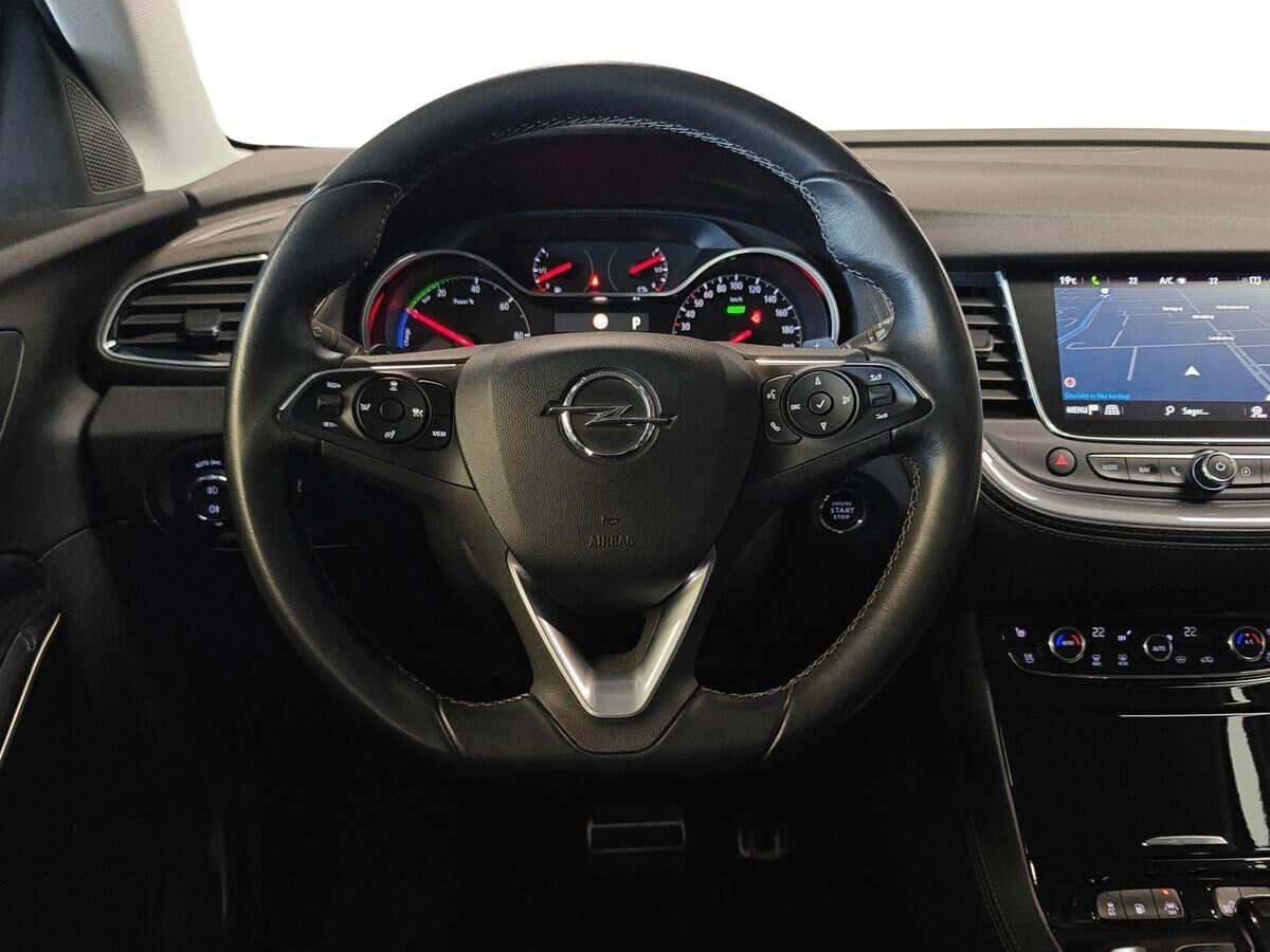 Billede af Opel Grandland X 1,6 PHEV  Plugin-hybrid Ultimate 225HK 5d 8g Aut.