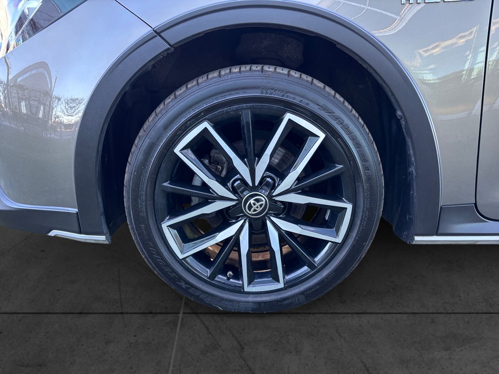 Billede af Toyota Corolla Touring Sports 1,8 Hybrid H3 TREK Smart E-CVT 122HK Stc Trinl. Gear