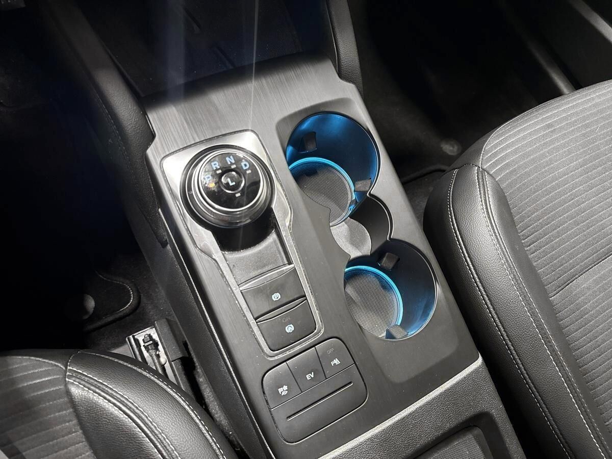 Billede af Ford Kuga 2,5 Plugin-hybrid Titanium X CVT 225HK 5d Trinl. Gear